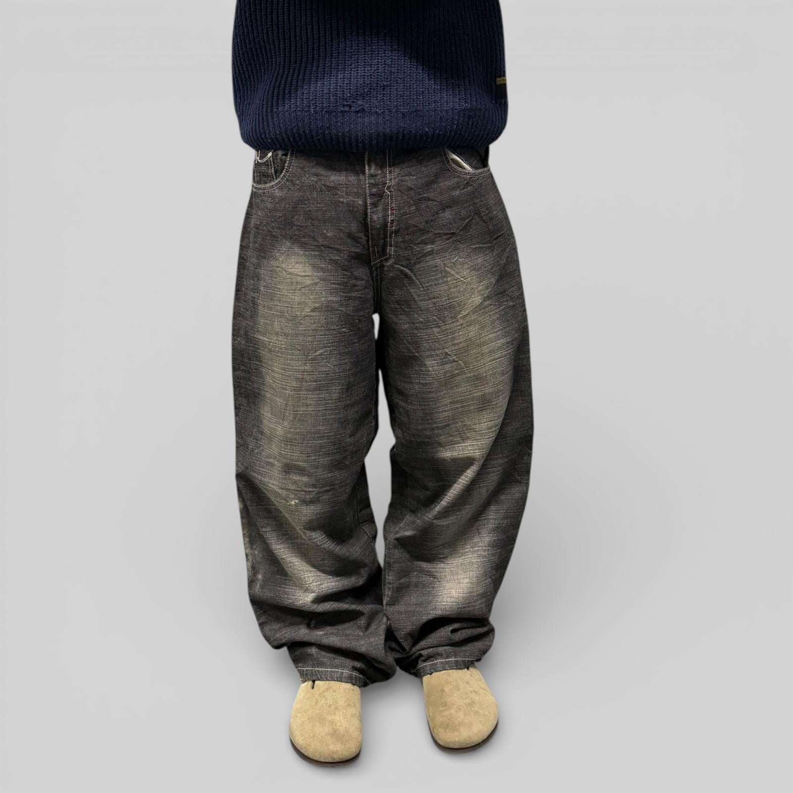 Vintage Y2K baggy hip hop Jeans (W36)