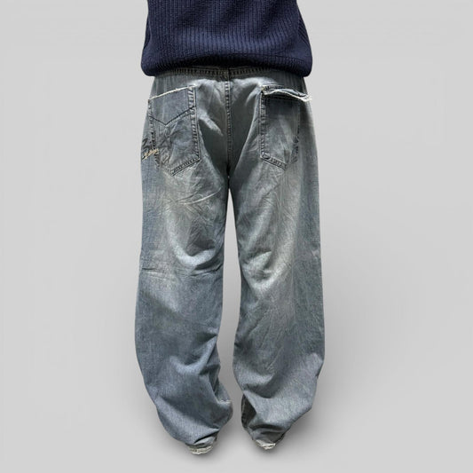 Vintage Y2K Billabong baggy hip hop Jeans (W38)