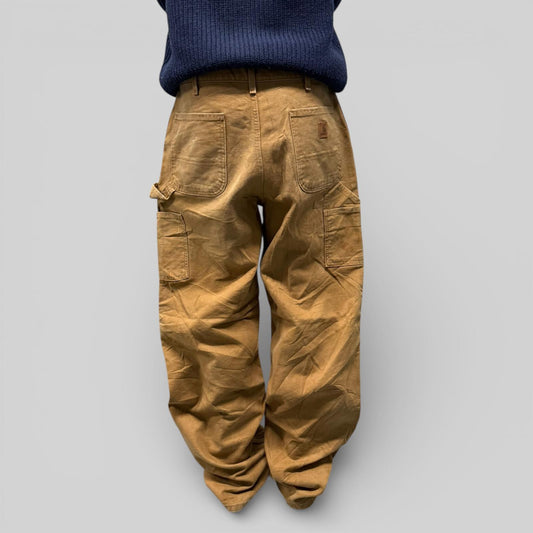 Carhartt baggy carpenter pants (W36)