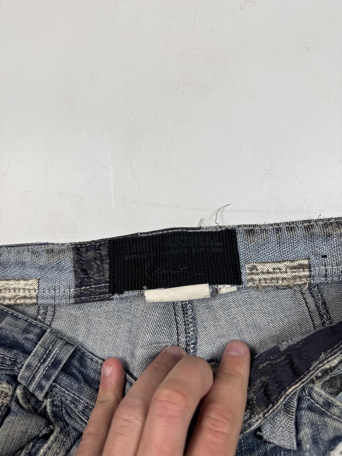 Vintage Y2K Karl Kani baggy hip hop jorts (W34)
