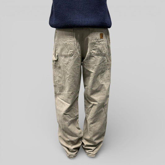 Carhartt baggy carpenter pants (W32)