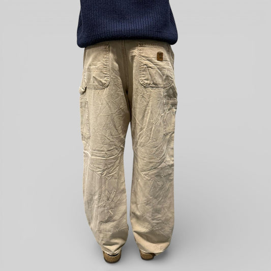 Carhartt baggy carpenter pants (W34)