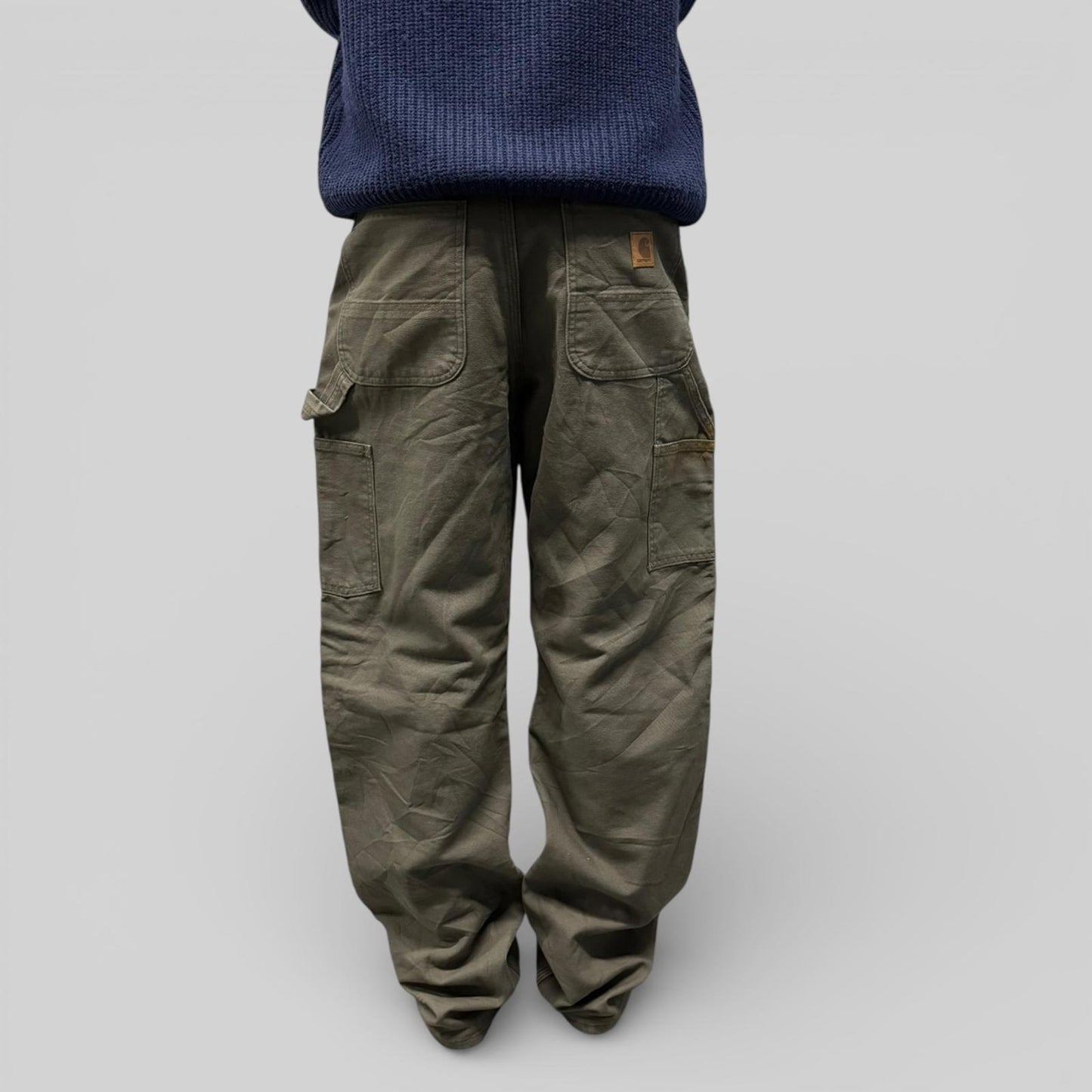 Carhartt baggy carpenter pants (W32)