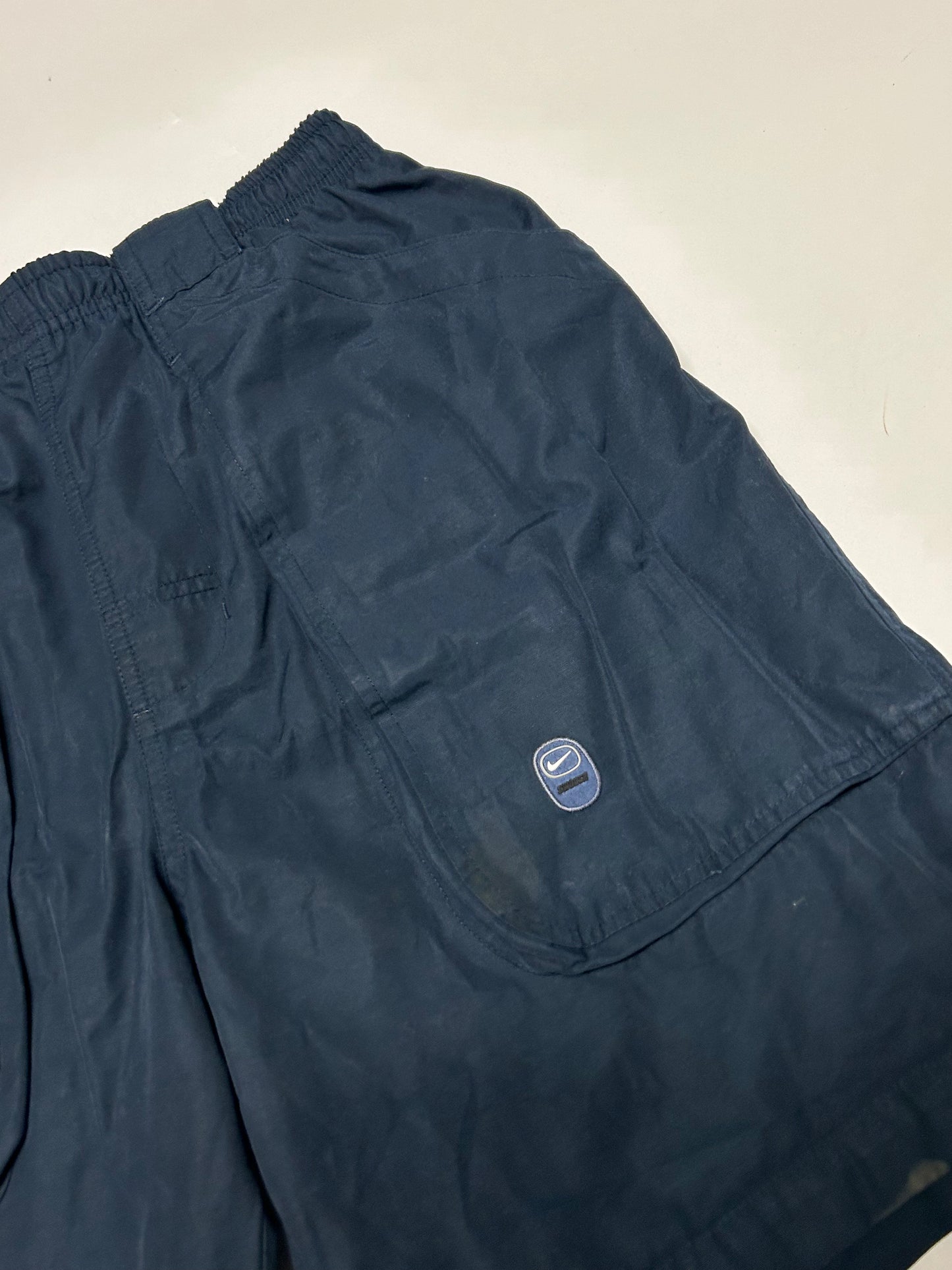 Vintage Nike baggy shorts (M)