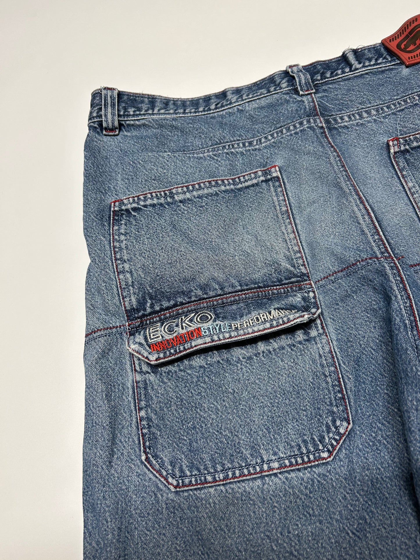 Vintage Ecko baggy carpenter jorts (W40)