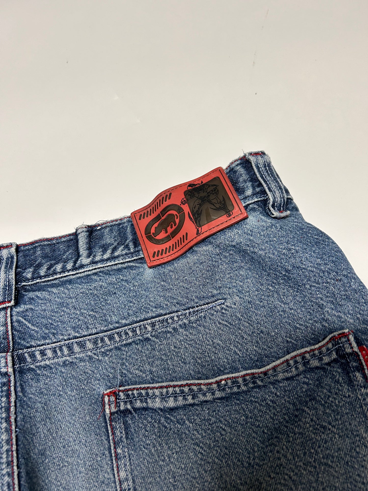 Vintage Ecko baggy carpenter jorts (W40)