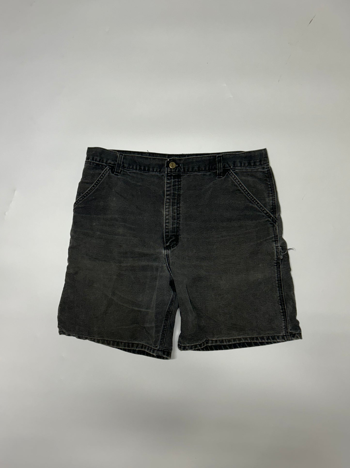 Vintage Carhartt carpenter jorts (W36)