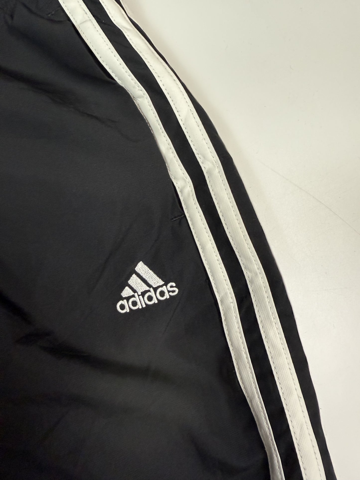 Vintage Adidas baggy track pants (XL)