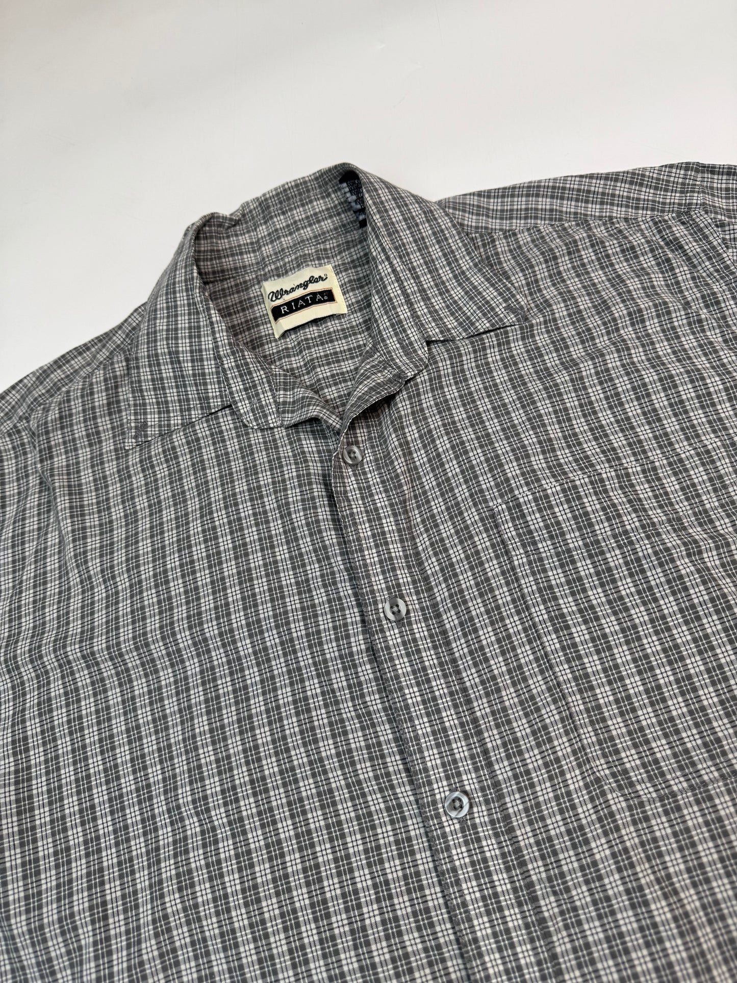 Vintage Wrangler checkered short sleeve shirt (L)