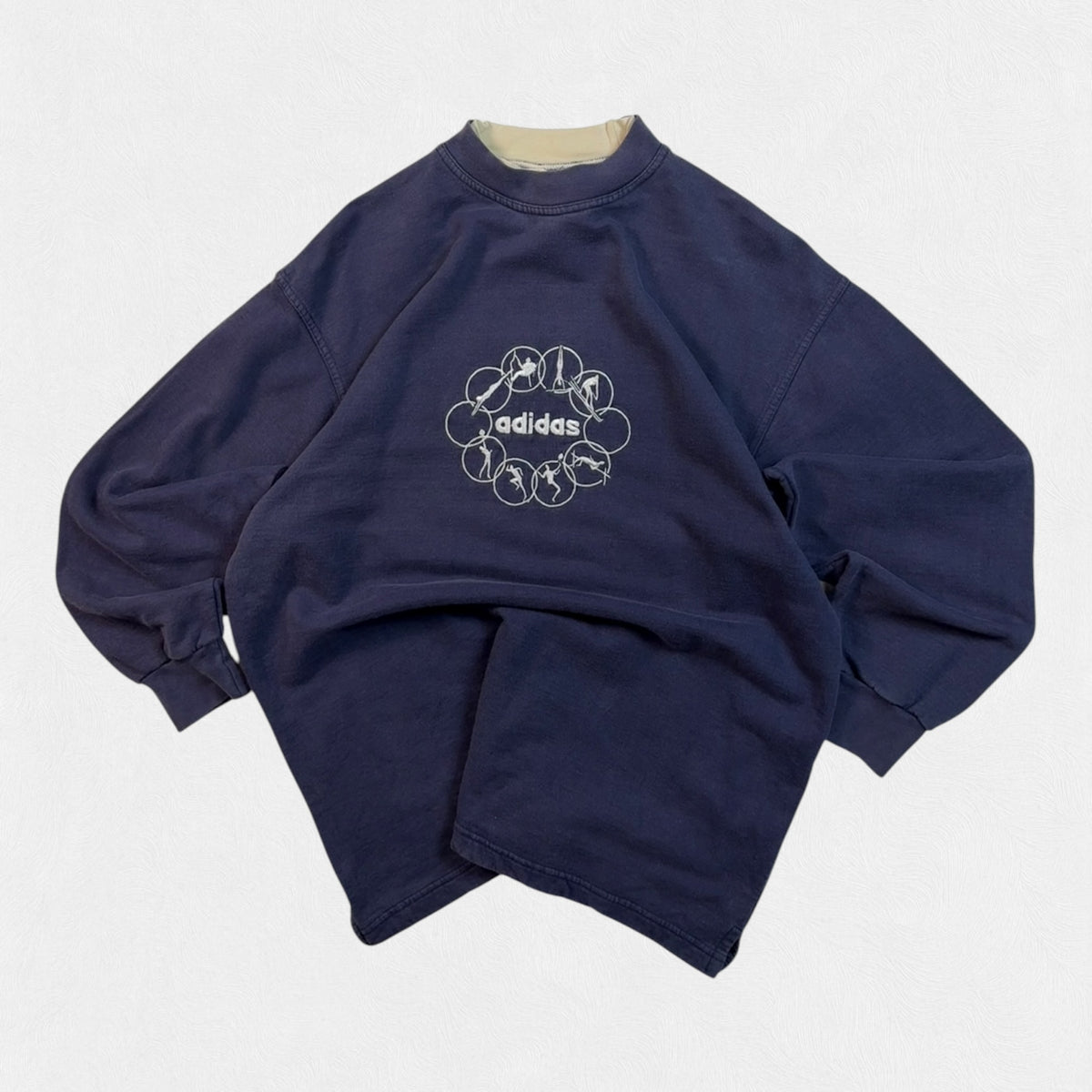 Vintage 90s Adidas olympics centre logo sweatshirt (L)