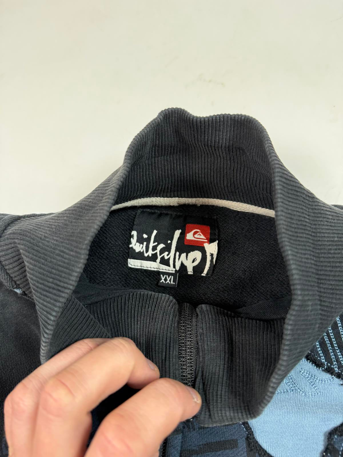 Vintage Y2K Quiksilver track top (XXL)
