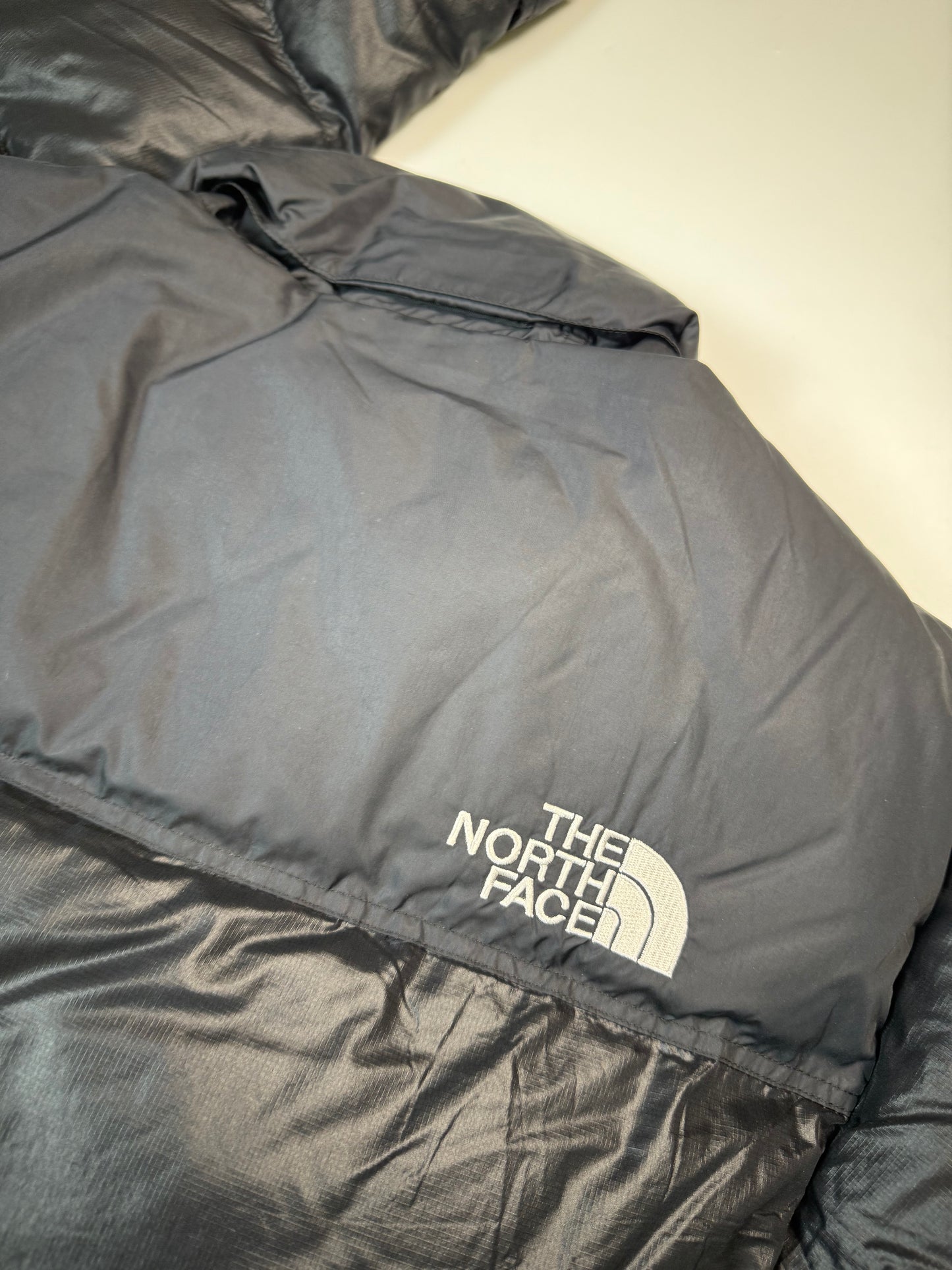 Vintage The North Face nuptse 700 puffer jacket (S)