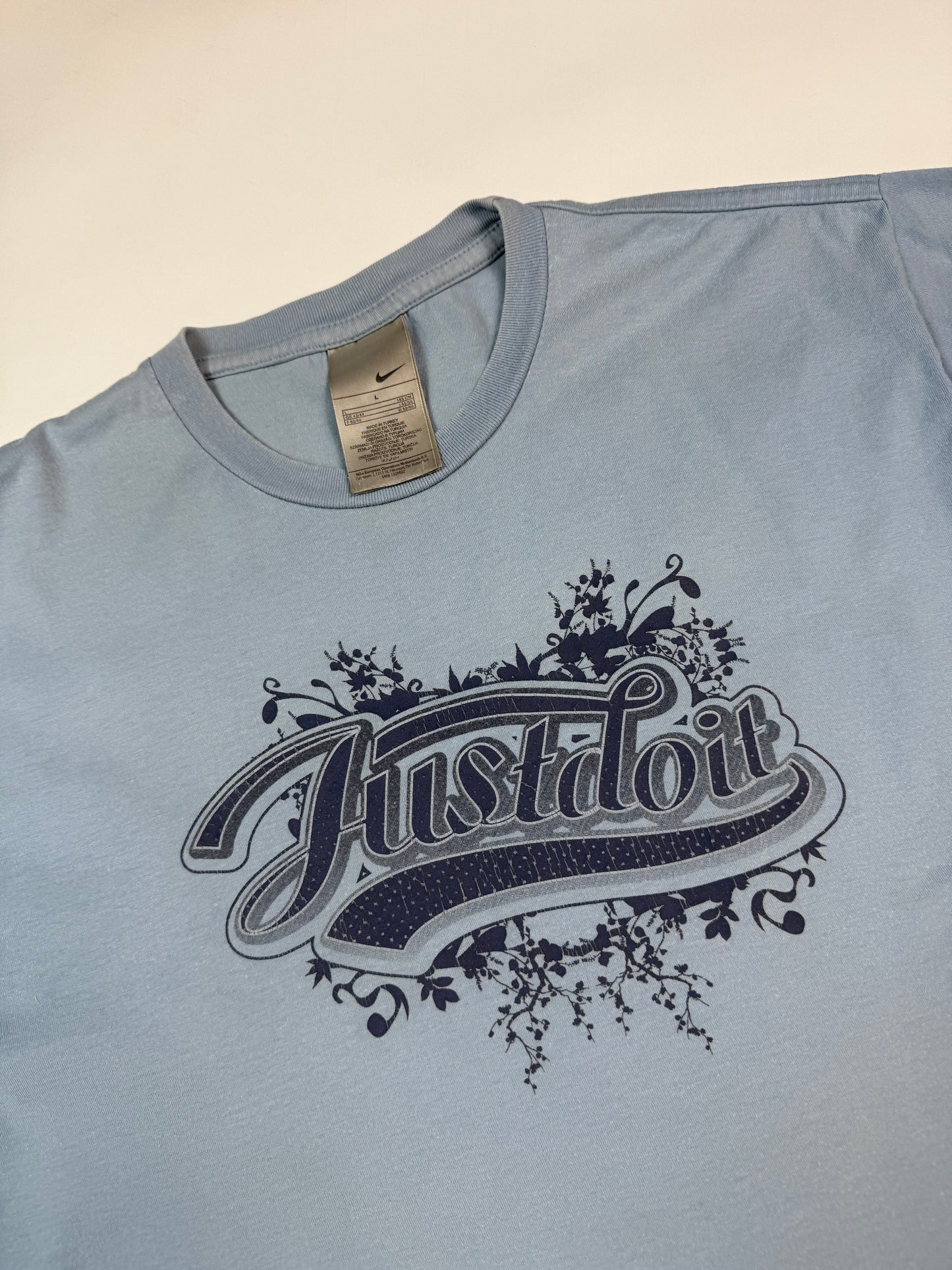 Vintage Nike just do it spell out tee (L)