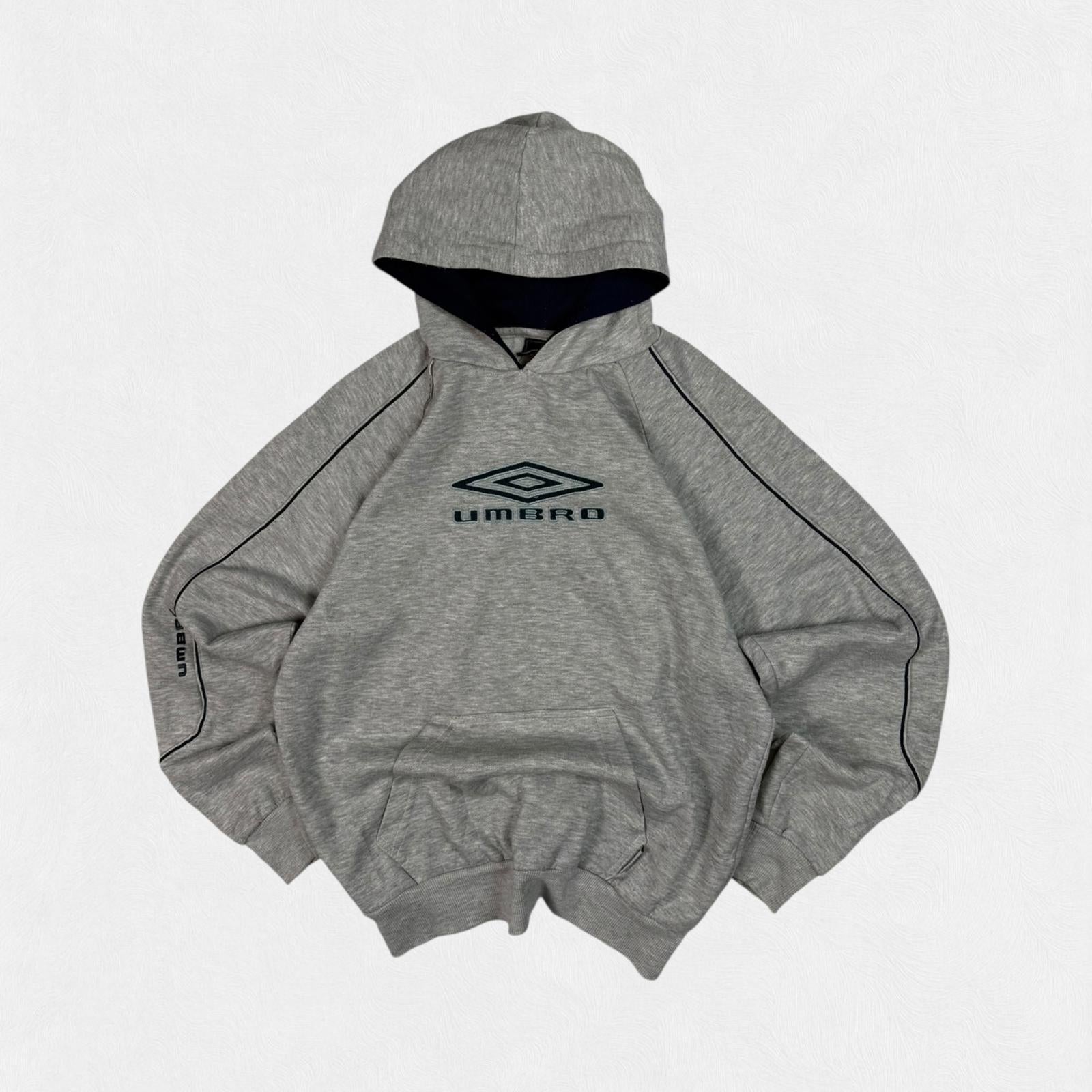 Vintage Umbro centre logo hoodie (S)