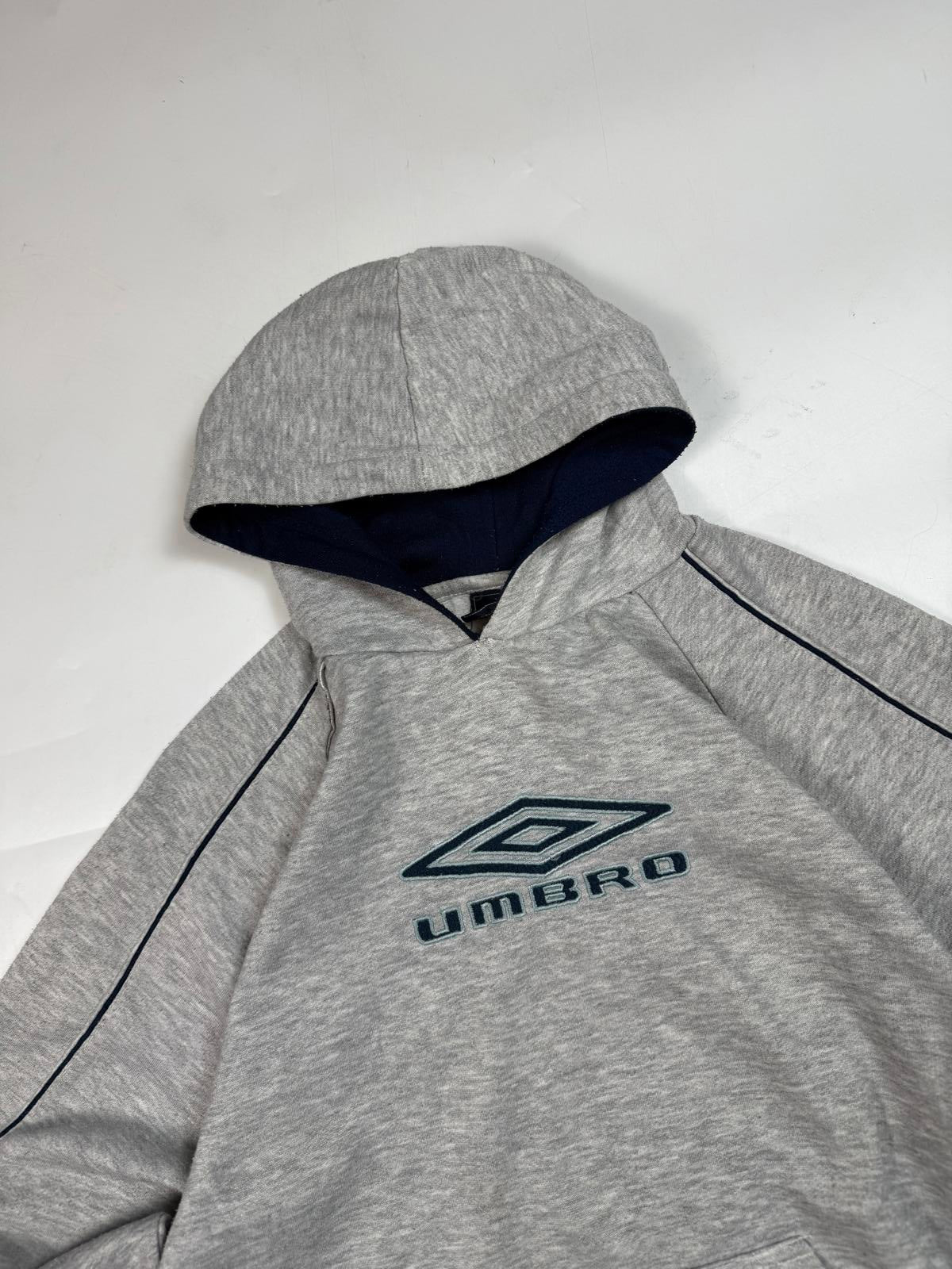 Vintage Umbro centre logo hoodie (S)