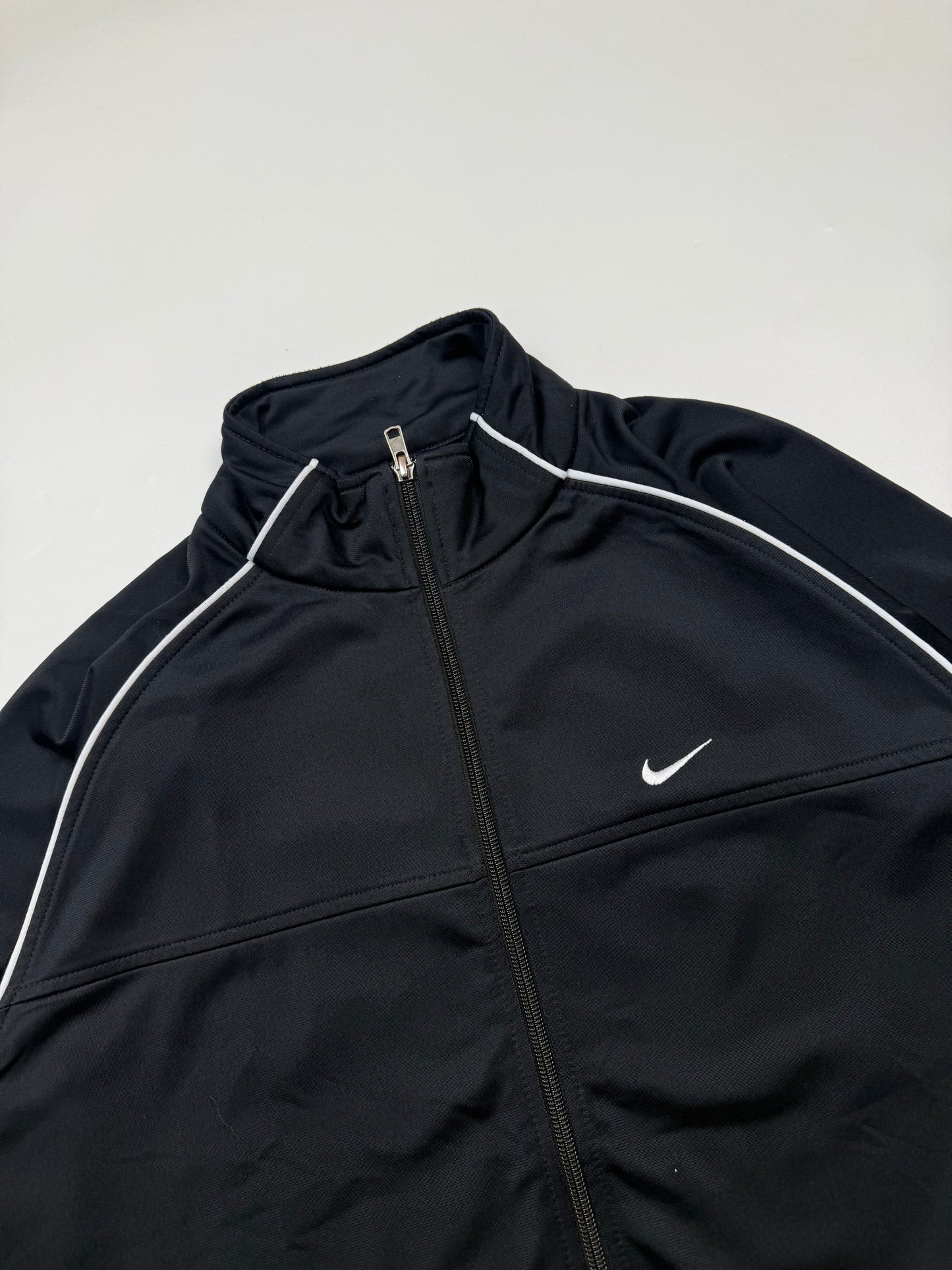 Vintage Nike athletic dept track jacket (M)