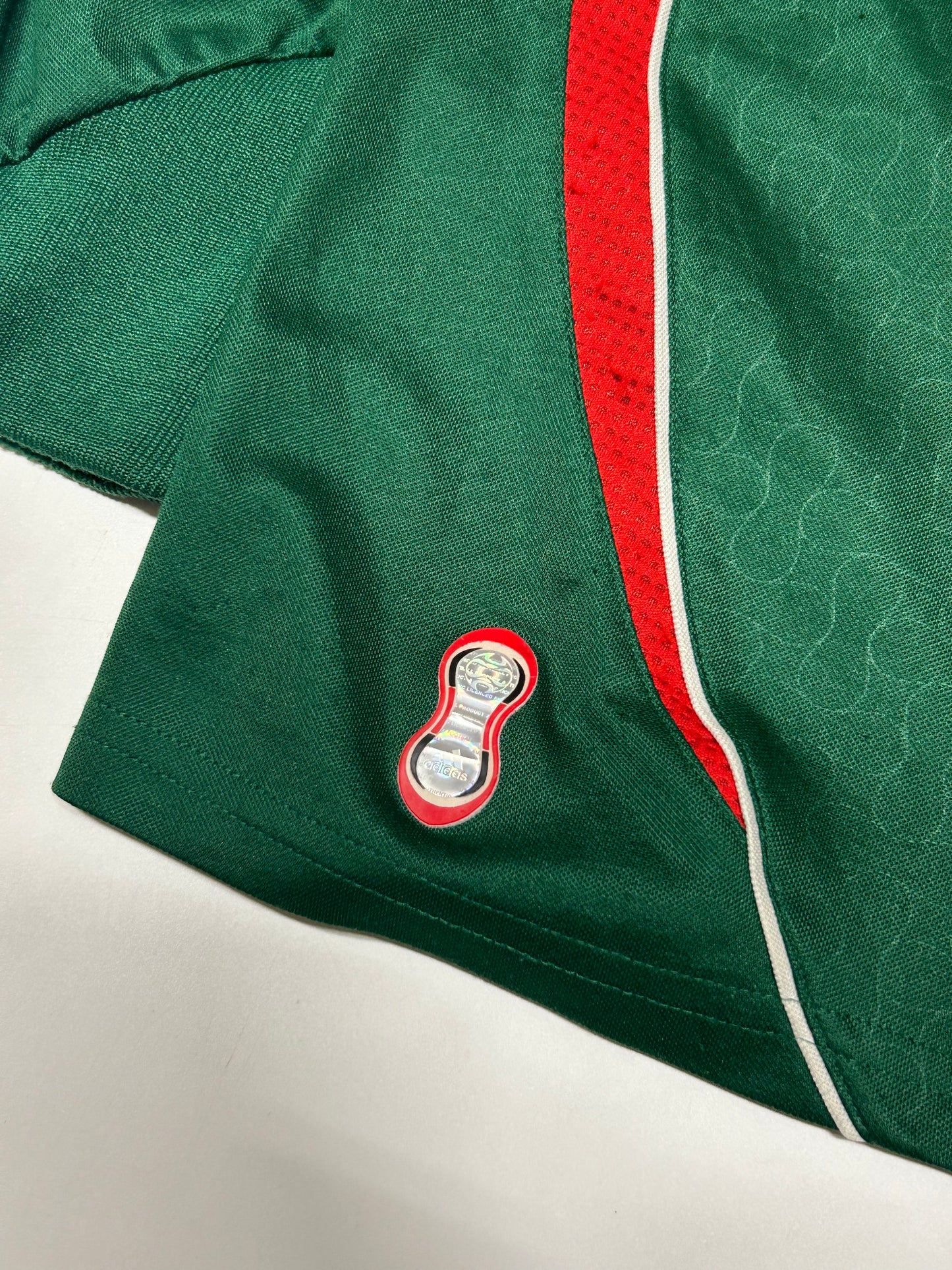 Vintage AC Milan 2006/07 Adidas Goalkeeper shirt (M)