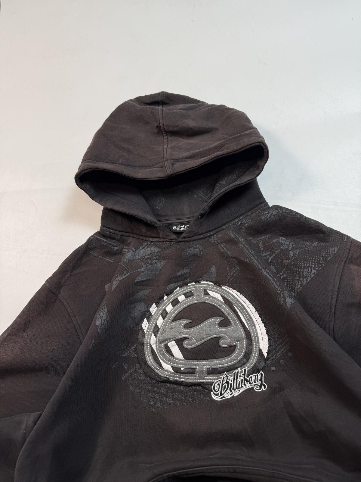 Vintage Y2K Billabong graphic hoodie (M)