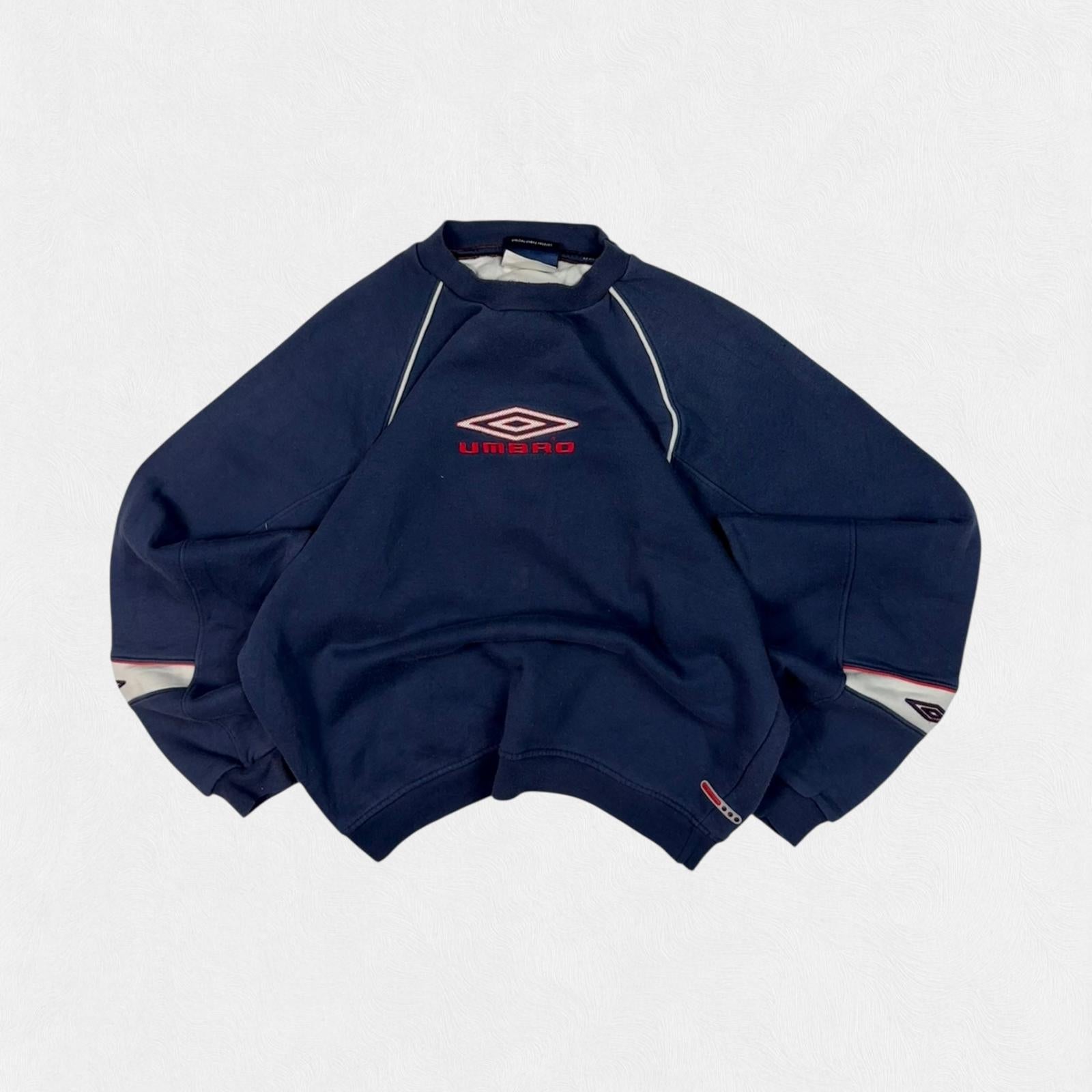 Vintage 90s Umbro pro training centre logo sweatshirt (M)