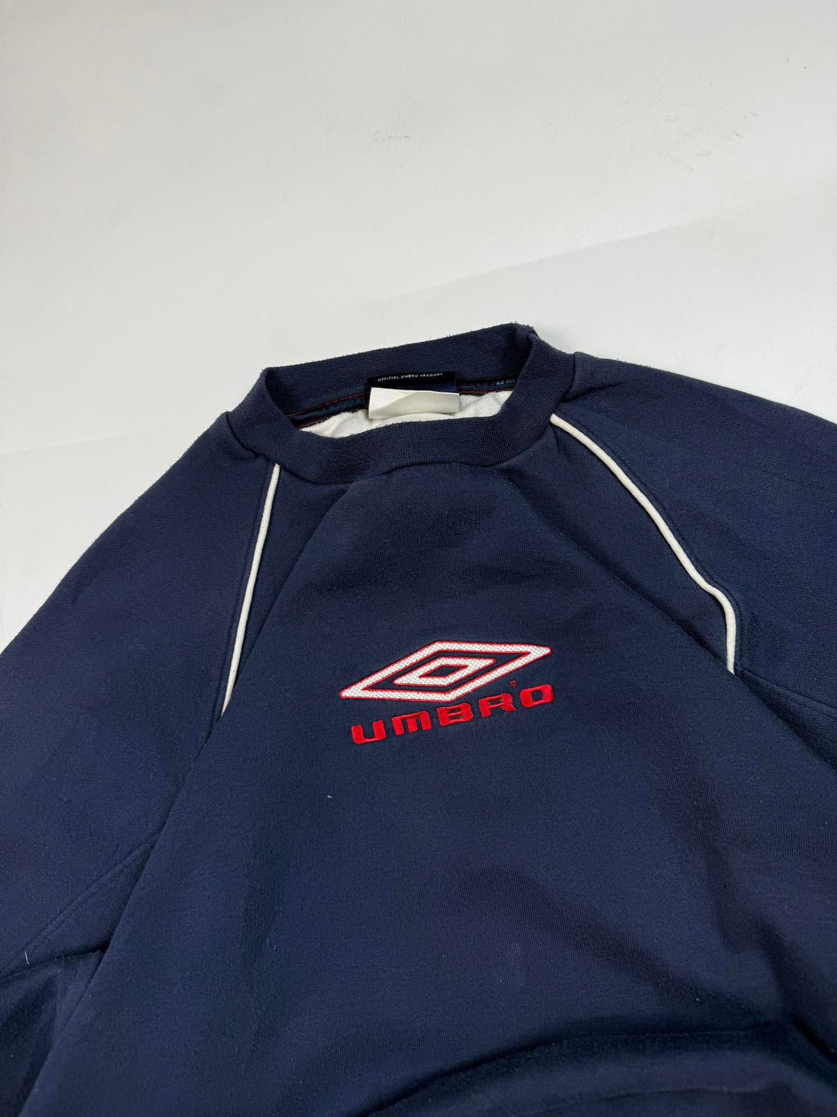 Vintage 90s Umbro pro training centre logo sweatshirt (M)