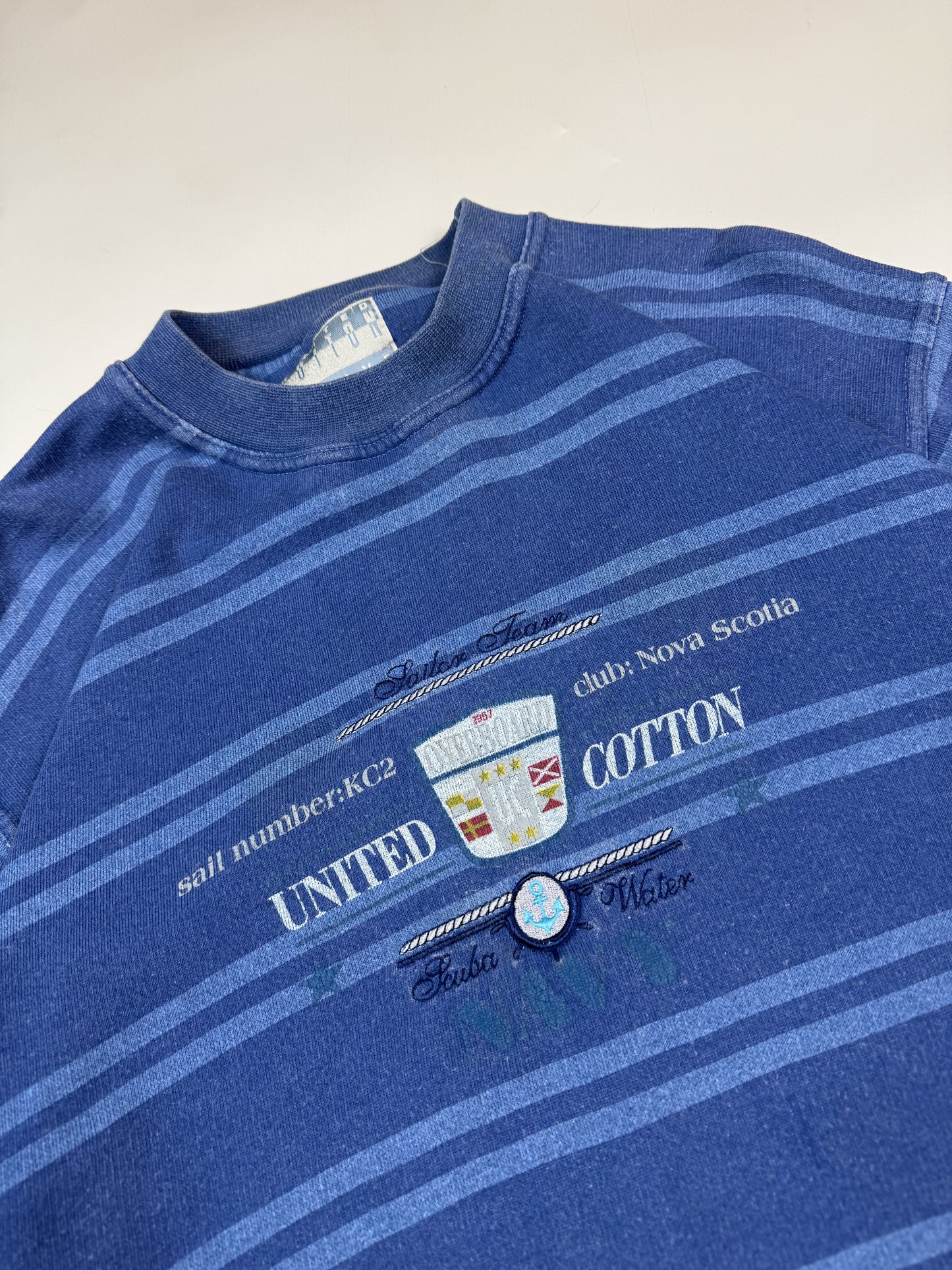 Vintage striped sweatshirt (L)