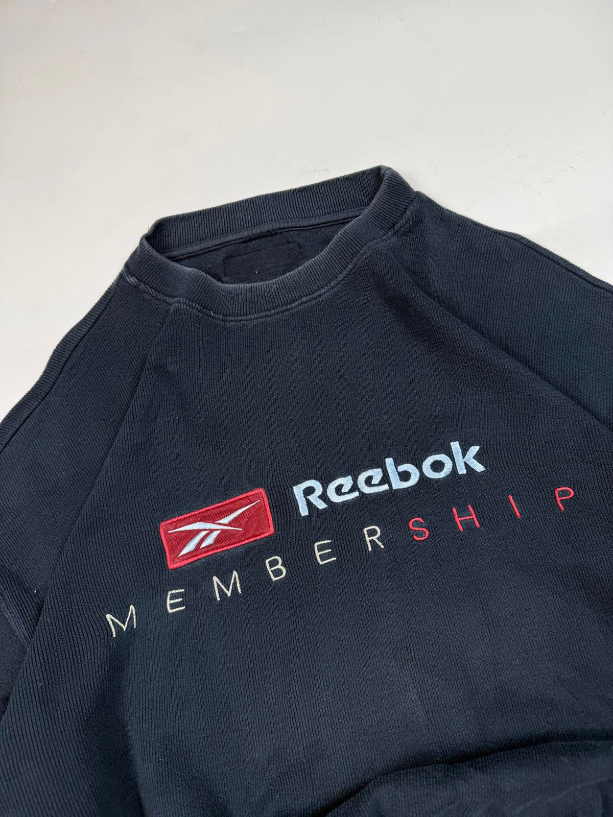 Vintage 90s Reebok membership spell out sweatshirt (M)
