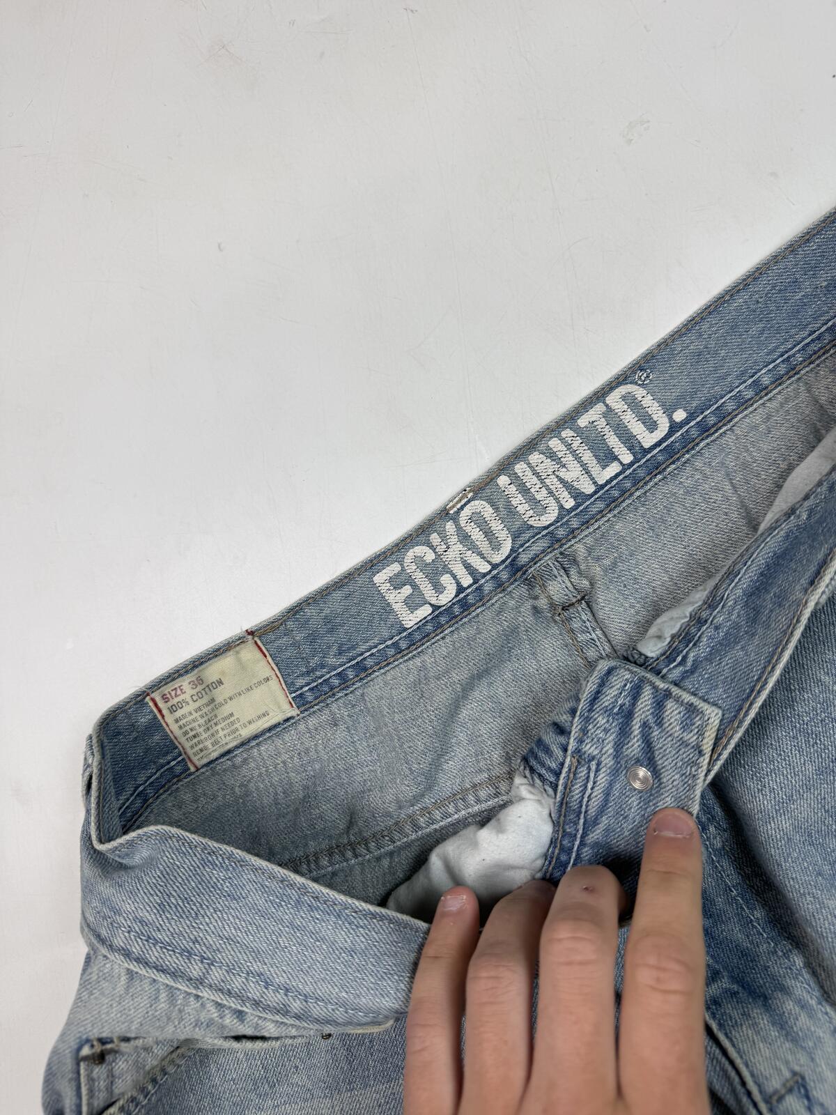 Vintage Y2K Ecko Unltd baggy hip hop jorts (W36)
