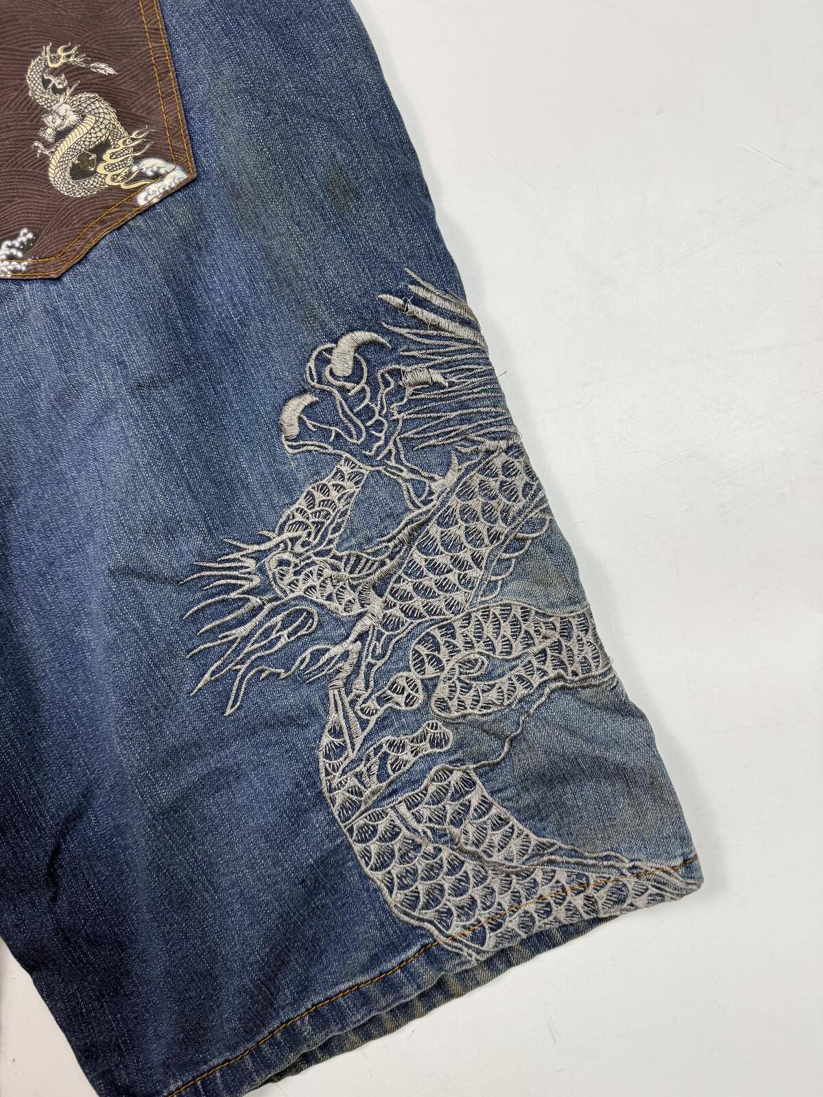 Vintage Y2K Big train baggy hip hop jorts (W40)