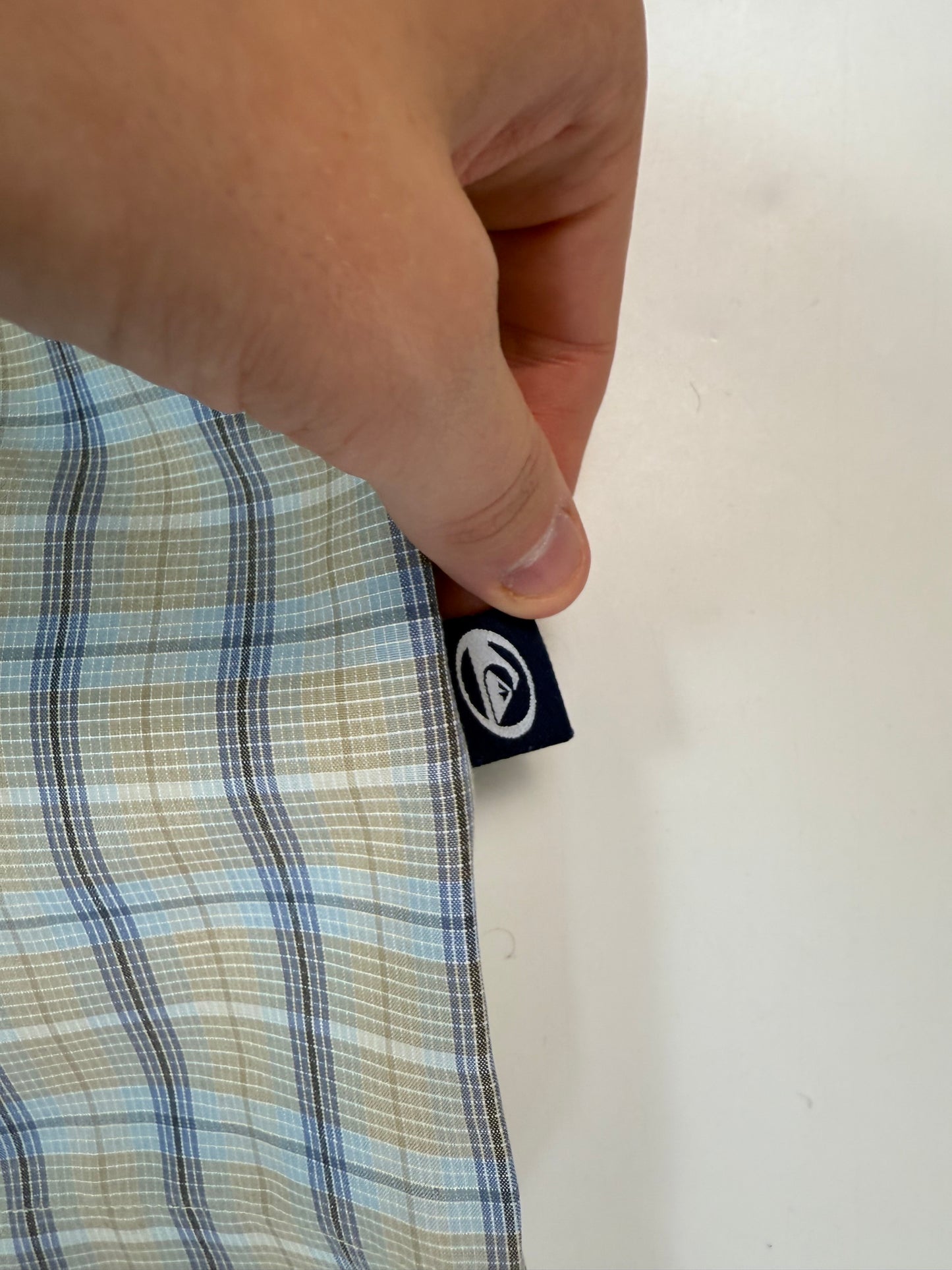 Vintage Quiksilver checkered short sleeve shirt (S)
