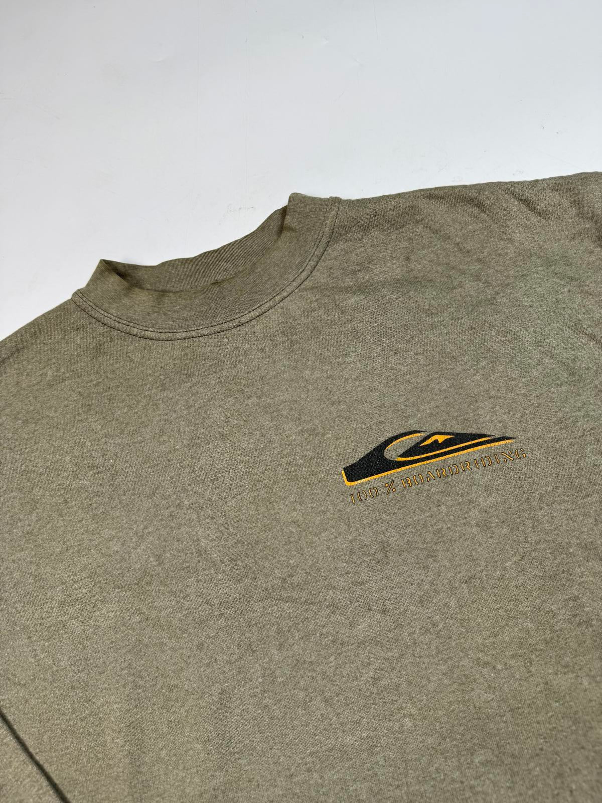 Vintage 90s Quiksilver surfing graphic sweatshirt (L)