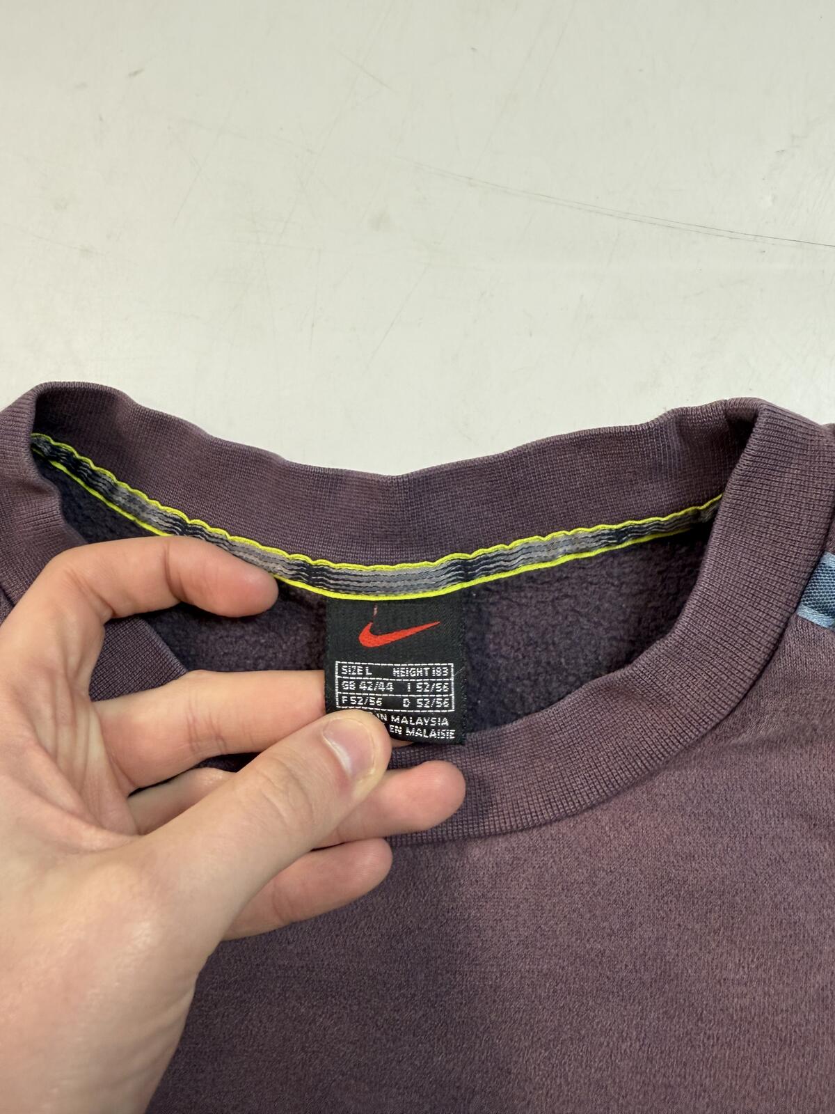 Vintage 90s Nike faded sweatshirt (L)