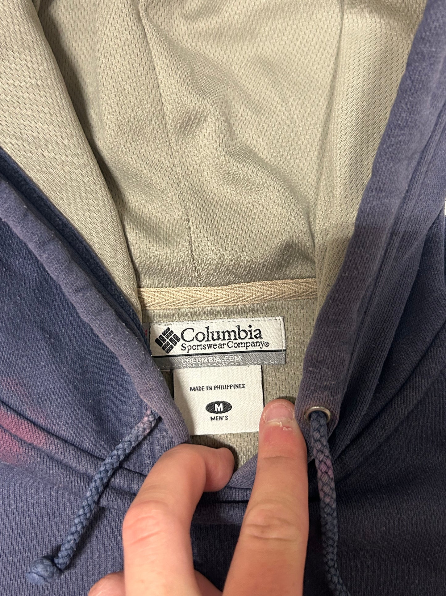 Vintage Columbia spell out hoodie (M)