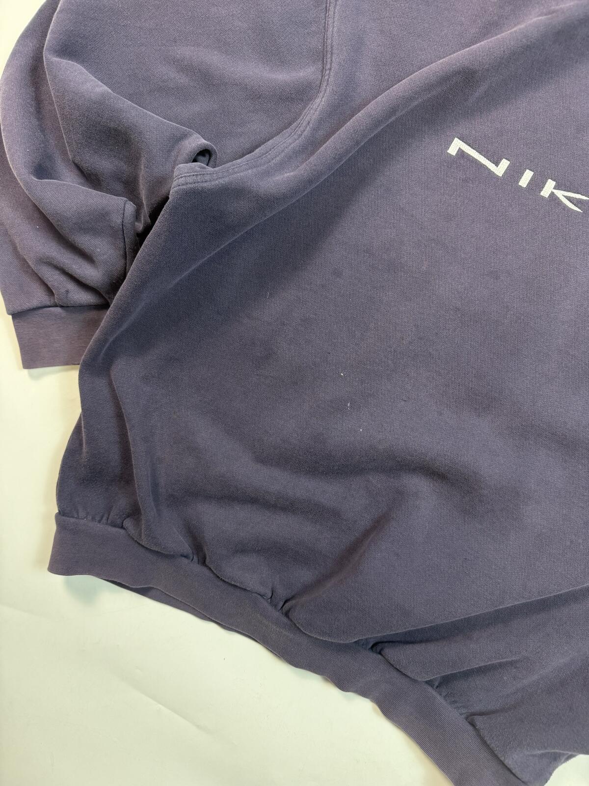 Vintage 90s Nike spell out sweatshirt (L)