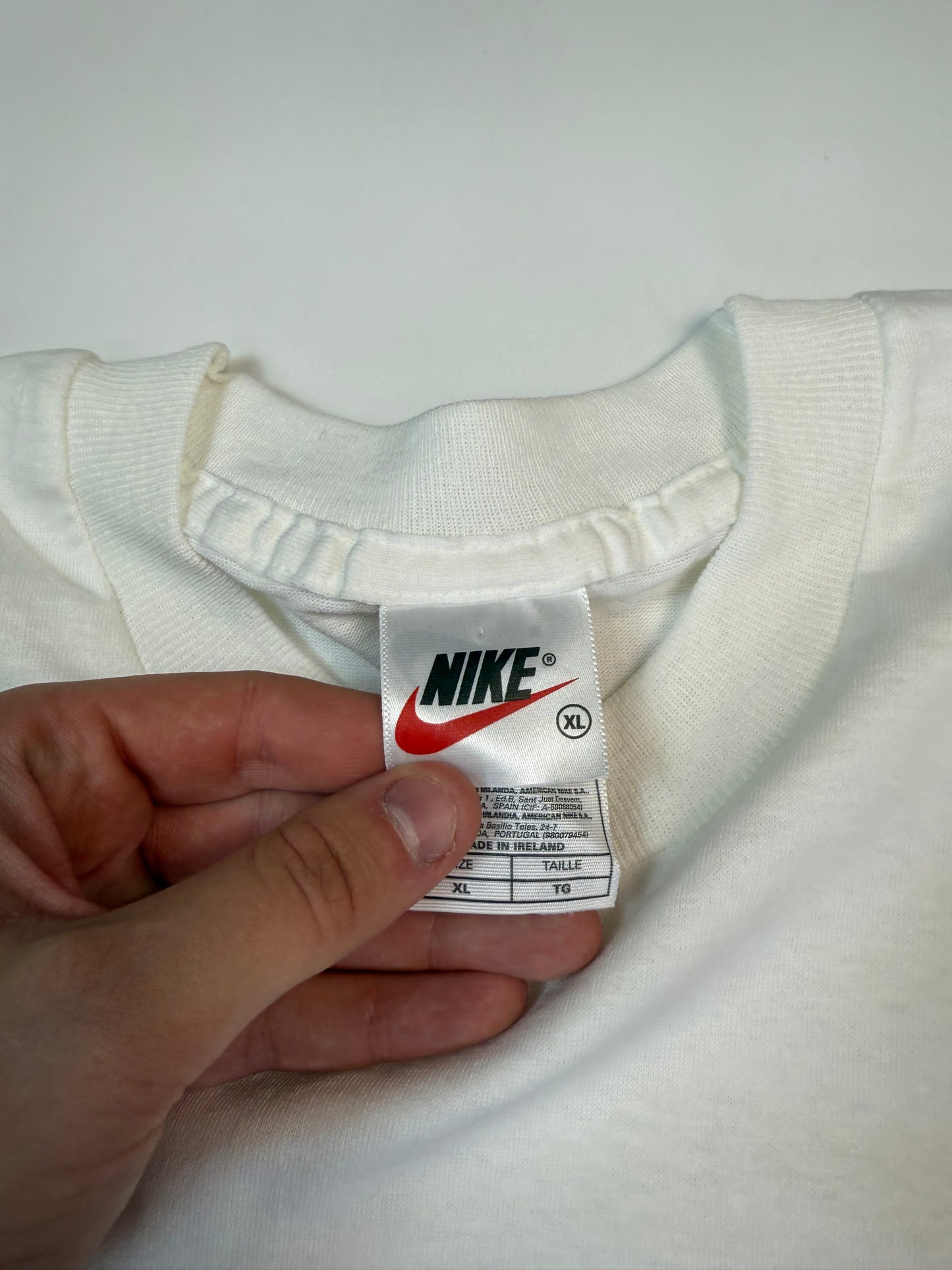 Vintage 90s Nike centre swoosh graphic tee (XL)