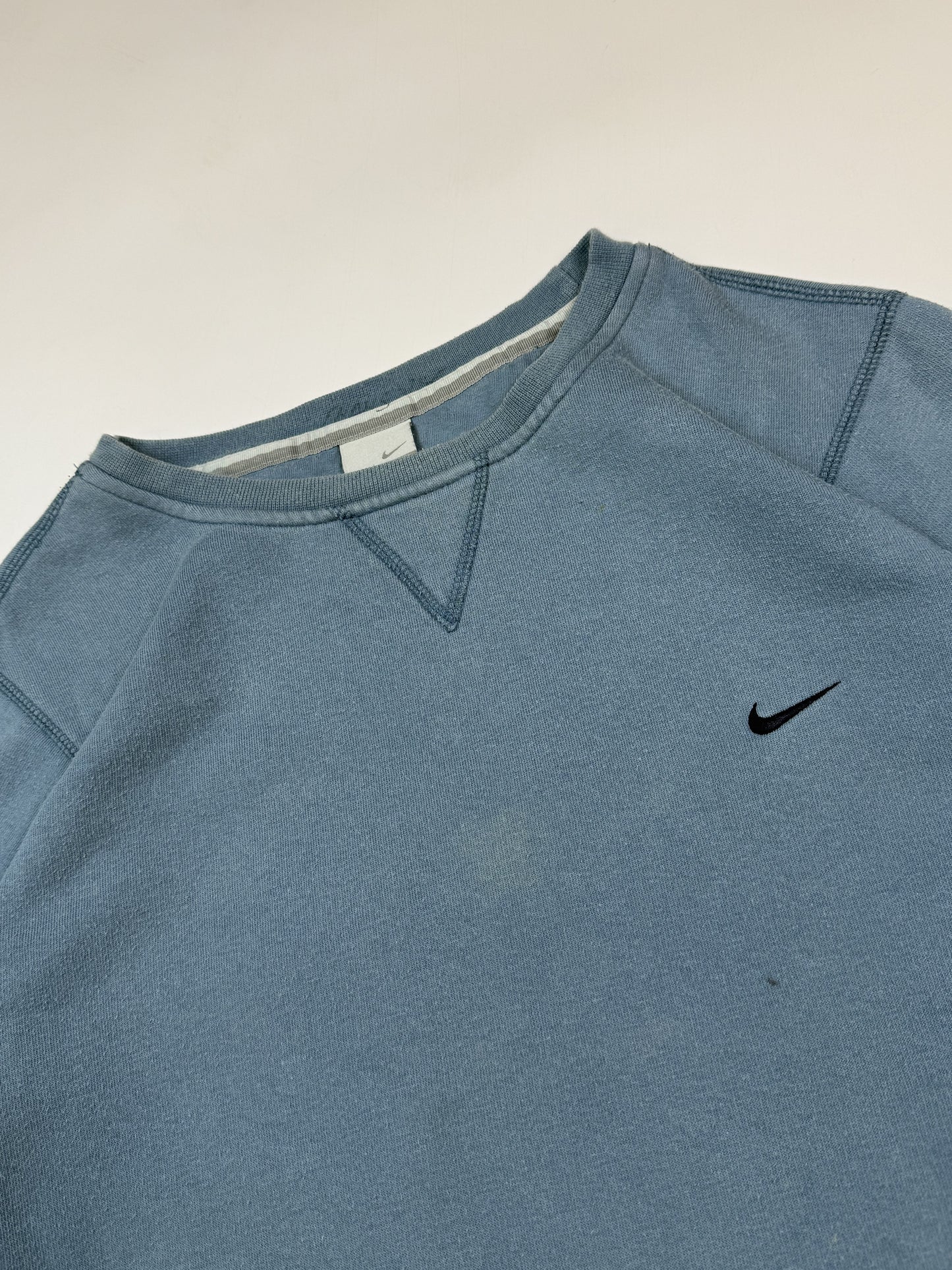 Vintage Nike mini swoosh sweatshirt (S)