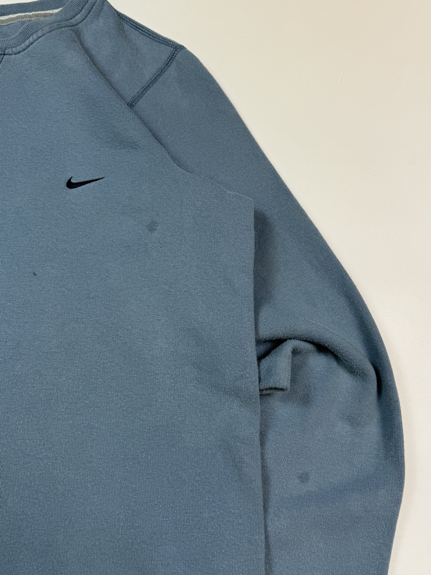 Vintage Nike mini swoosh sweatshirt (S)