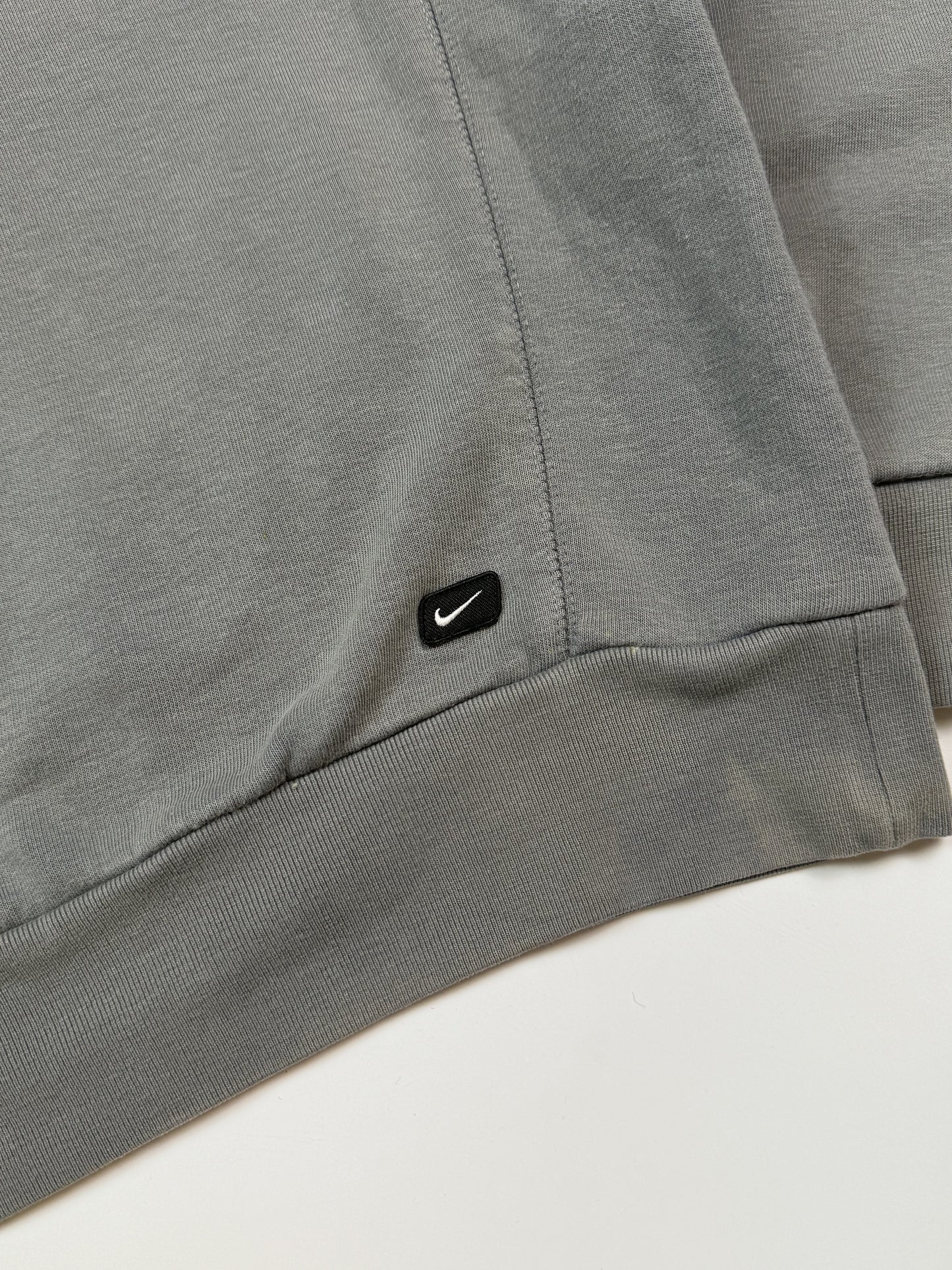 Vintage Nike athletic sweatshirt (S)