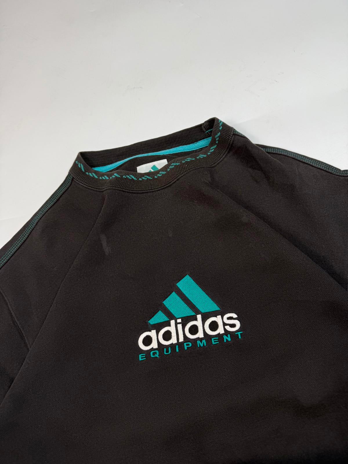 Vintage 90s adidas equipment centre logo sweatshirt (L)