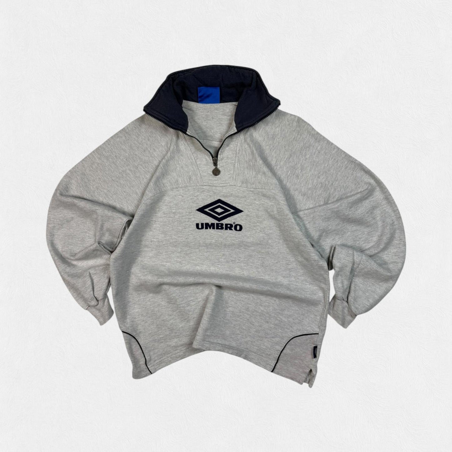 Vintage 90s Umbro quarter zip sweatshirt (S)