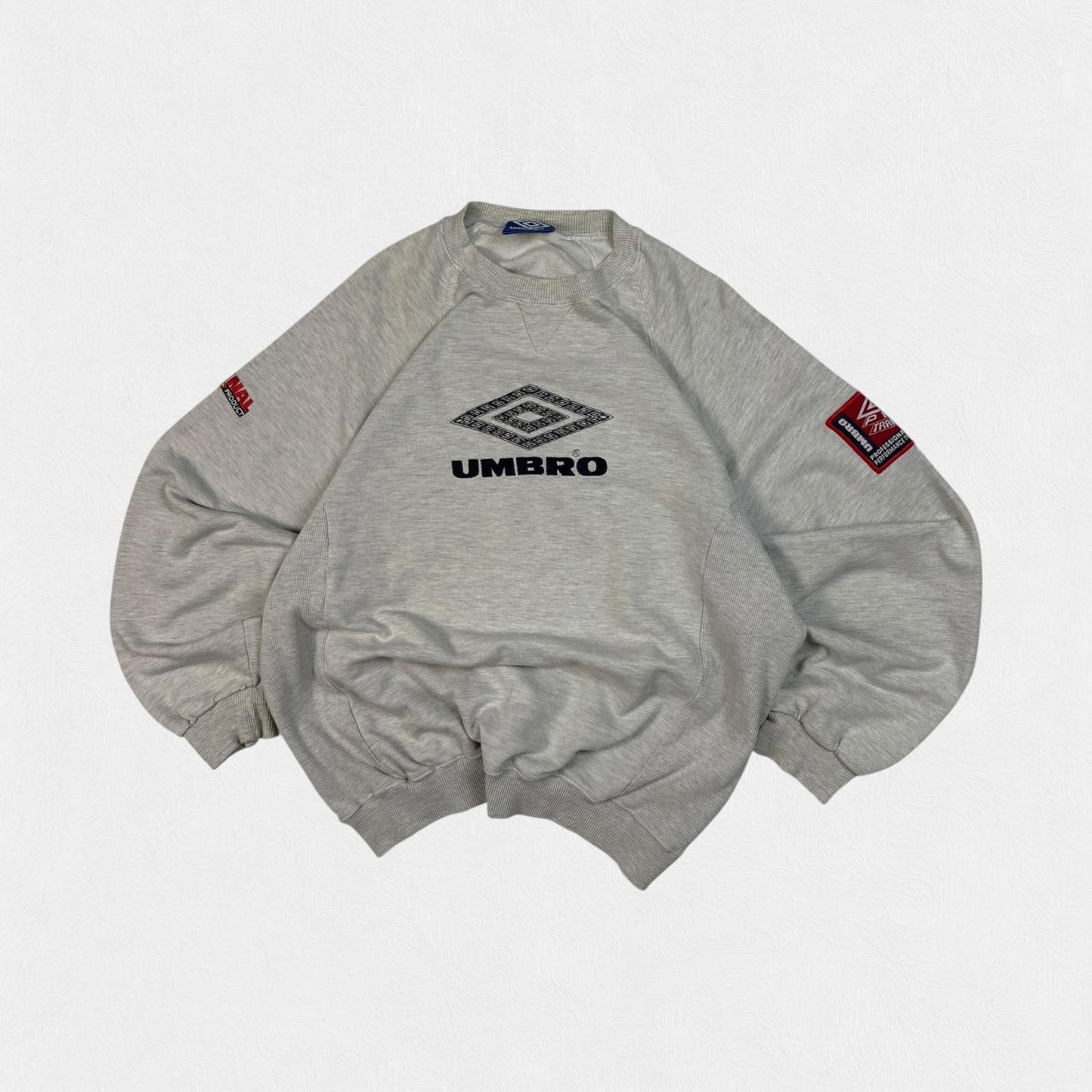 Vintage 90s Umbro pro training centre logo sweatshirt (XL)