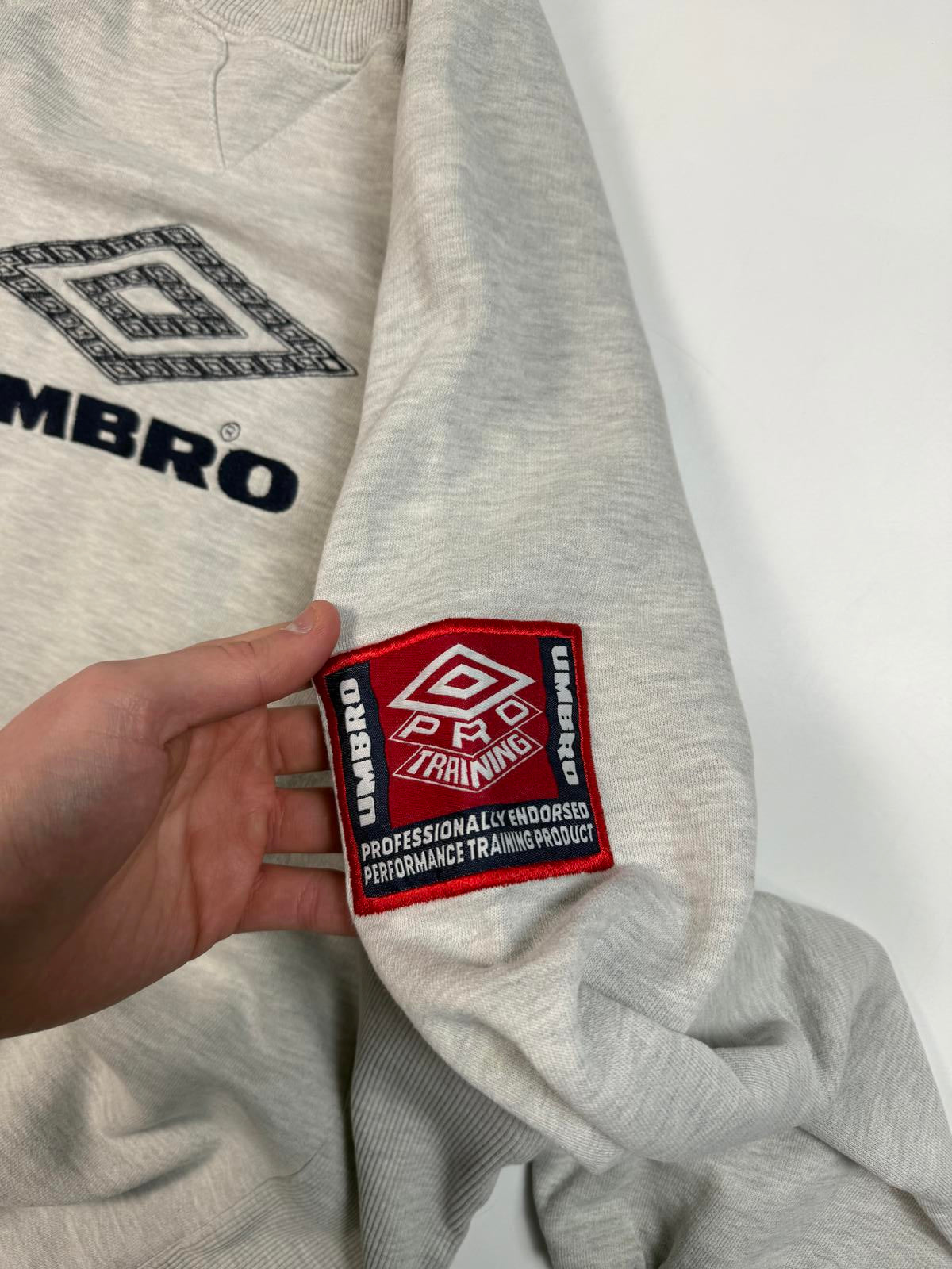 Vintage 90s Umbro pro training centre logo sweatshirt (XL)
