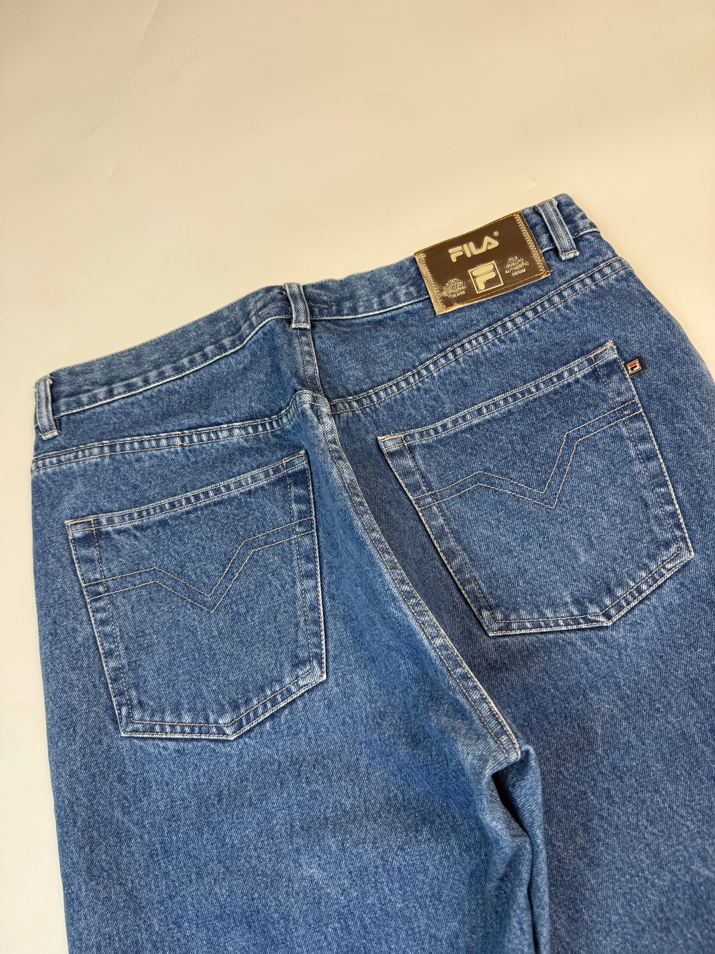 Vintage Fila baggy jeans (W34)