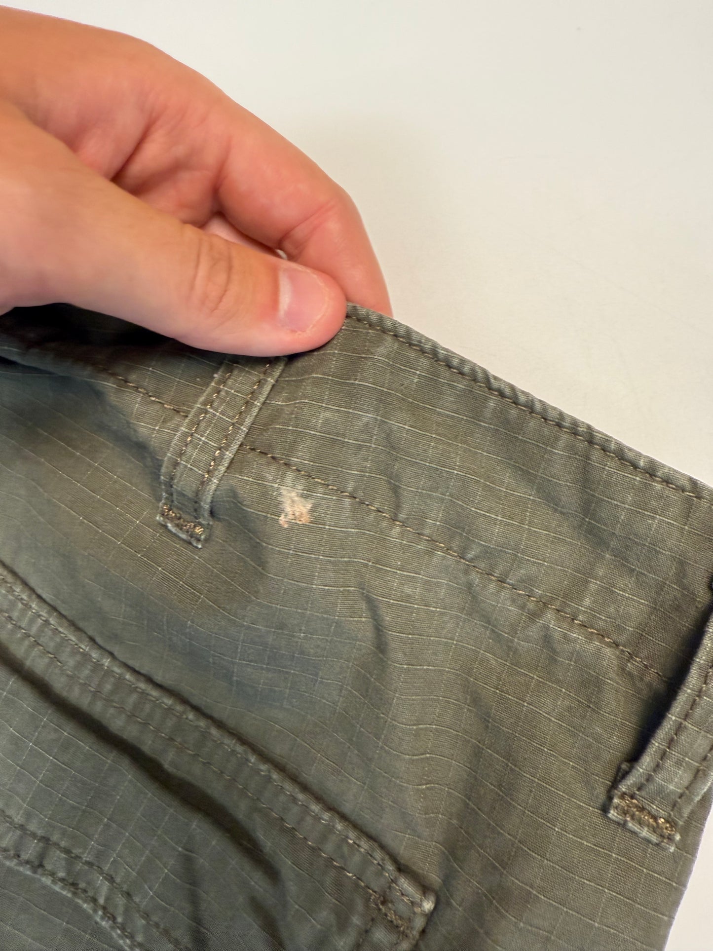 Carhartt WIP baggy cargo pants (W34)