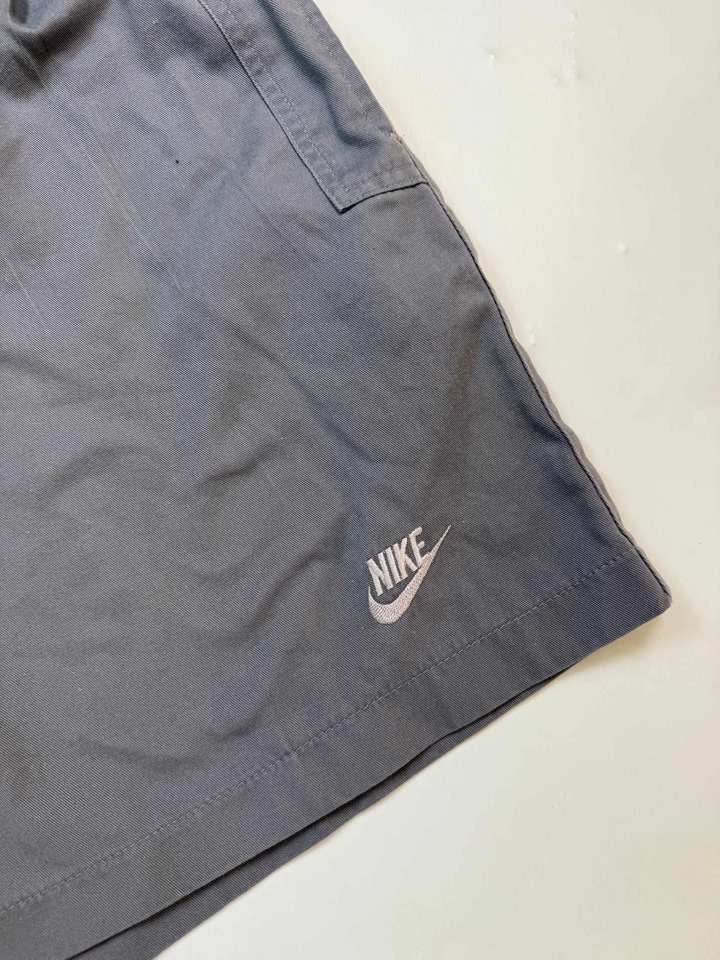 Vintage 90s Nike baggy shorts (XL)