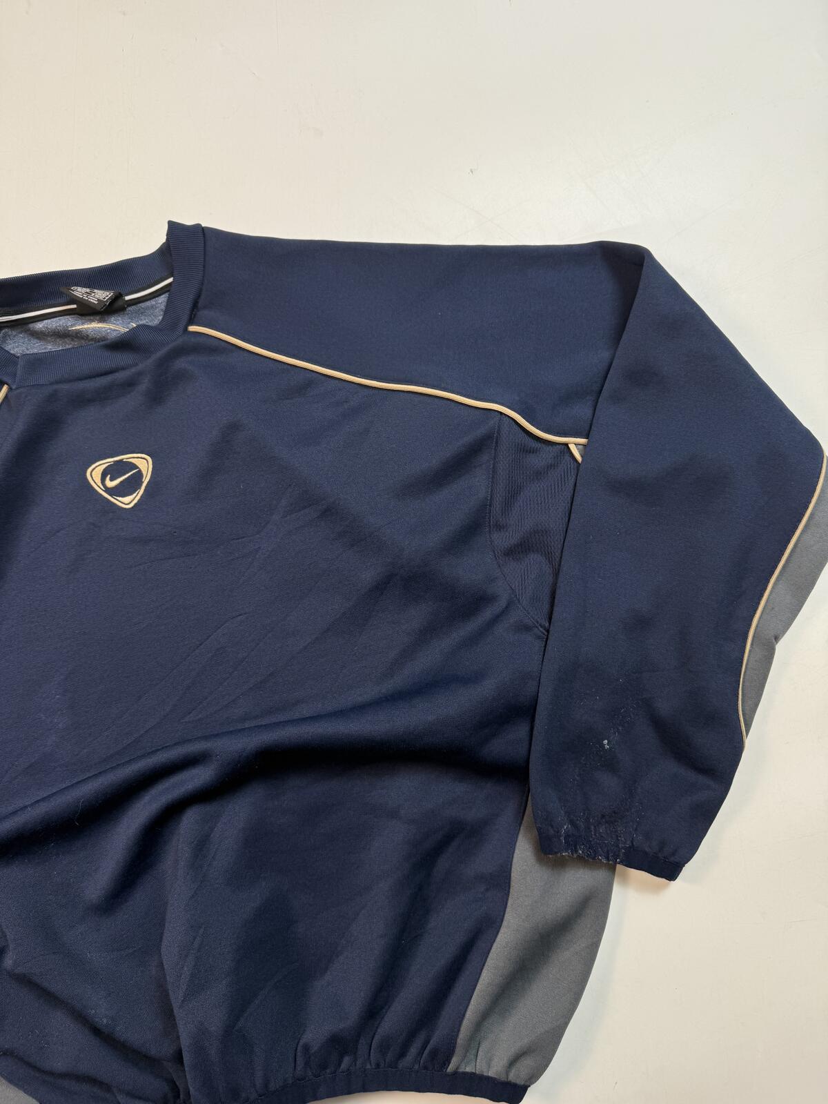 Vintage 90s Nike football centre logo sweatshirt (M)