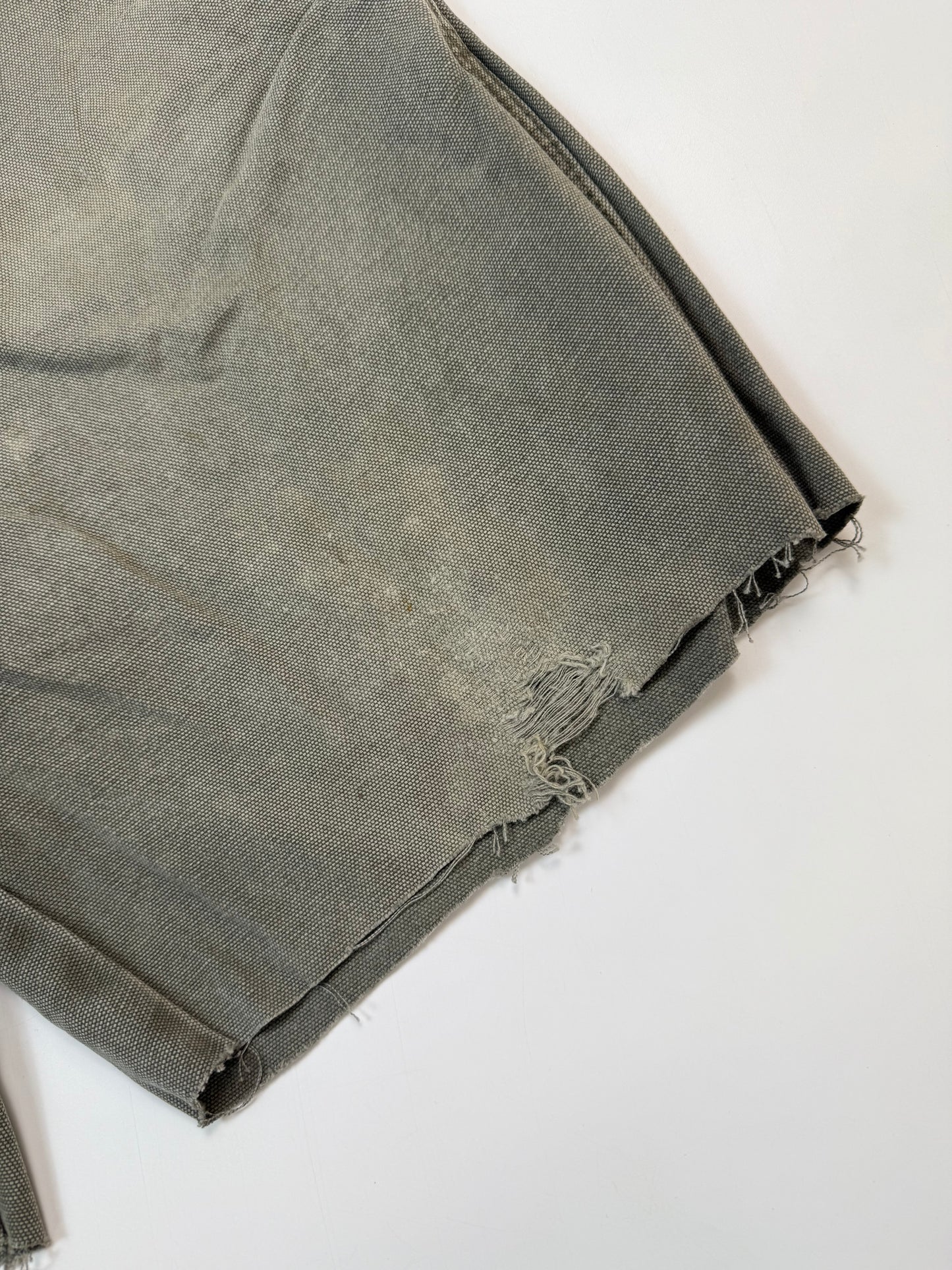 Vintage Dickies baggy carpenter shorts (W34)