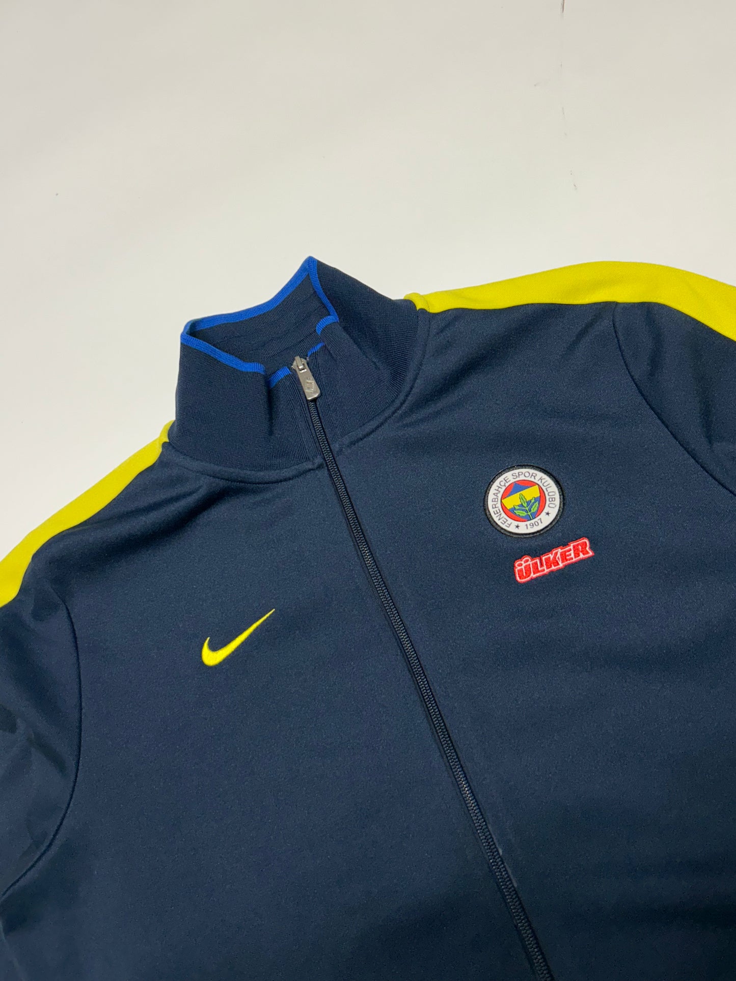 Fenerbahce 2014-15 nike track jacket (L)