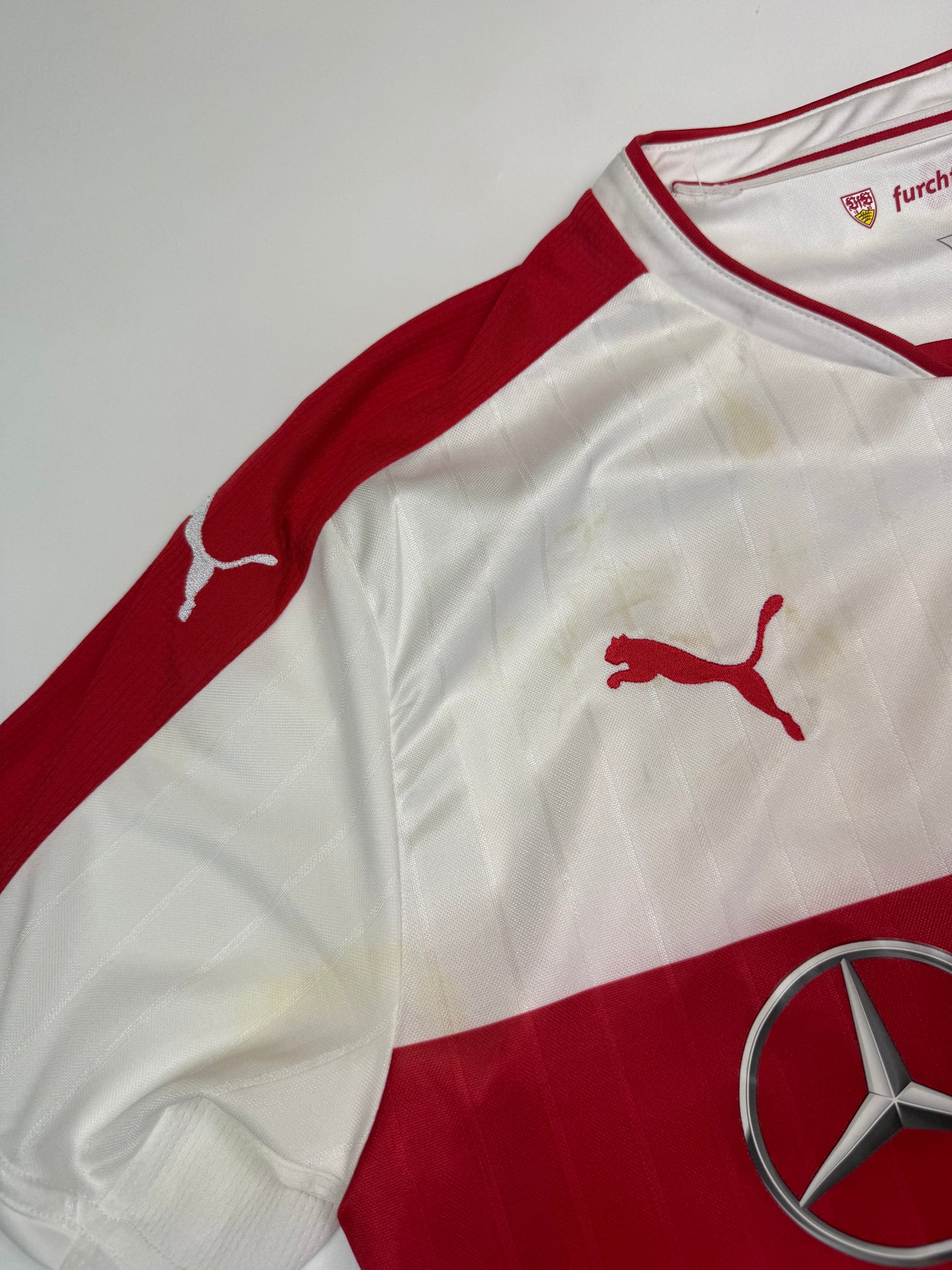 Stuttgart 2016/17 Puma signed home football shirt (L)