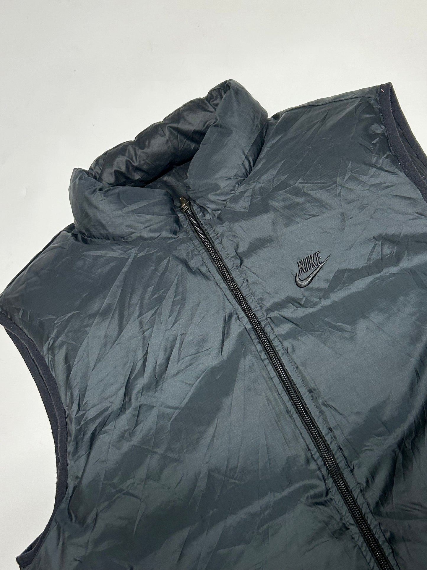 Vintage Nike reversible gilet puffer jacket (M)