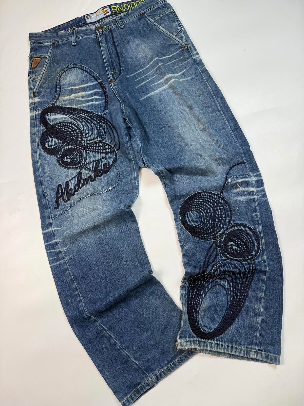 Vintage Akademiks baggy hip hop Jeans (W36)